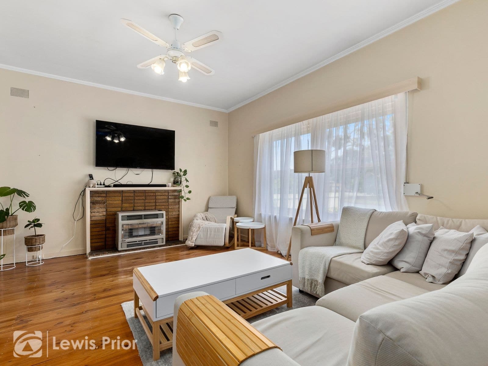 8 Betty Street, Marion SA 5043, Marion - Thumbnail 2