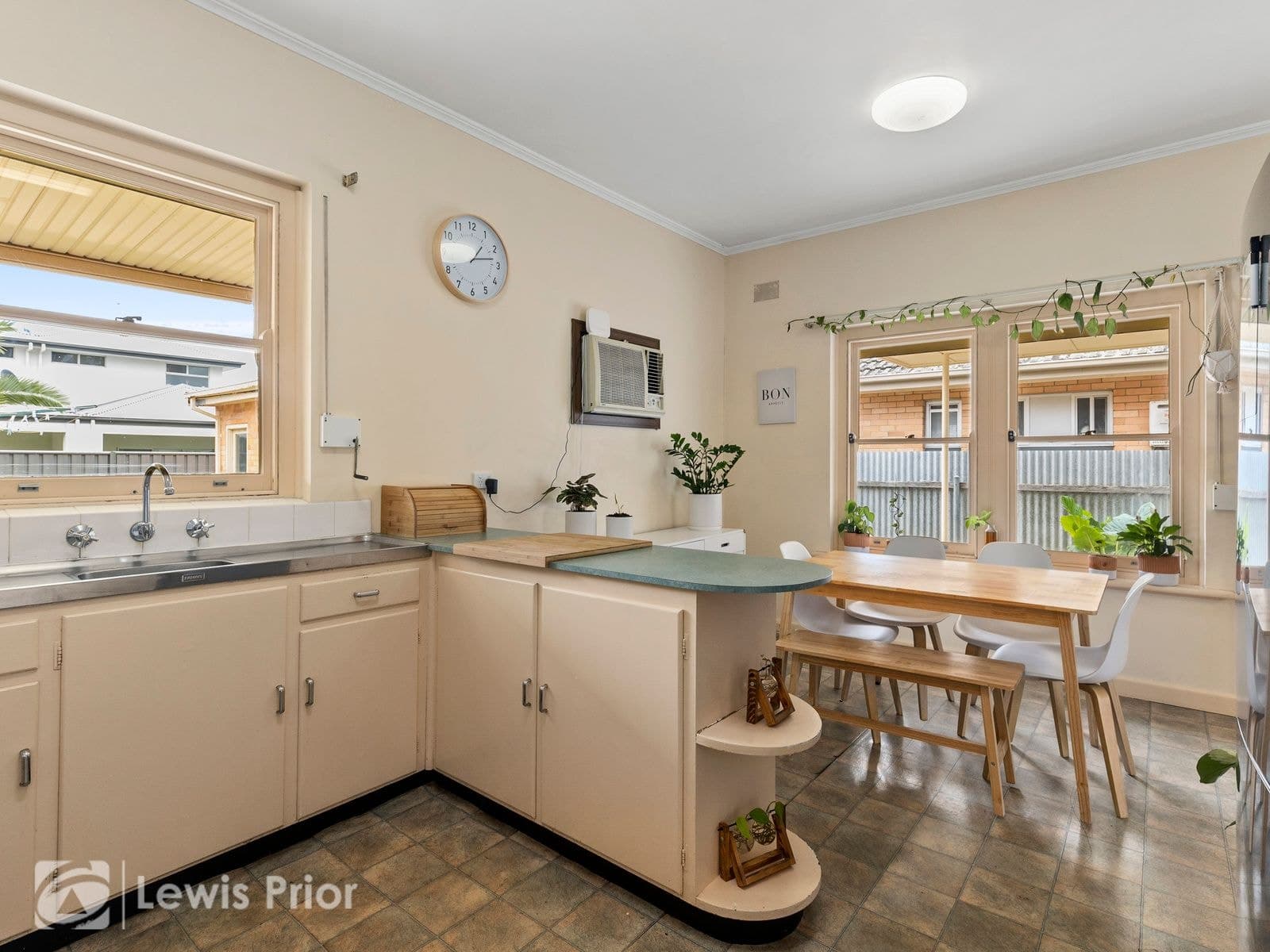 8 Betty Street, Marion SA 5043, Marion - Thumbnail 5