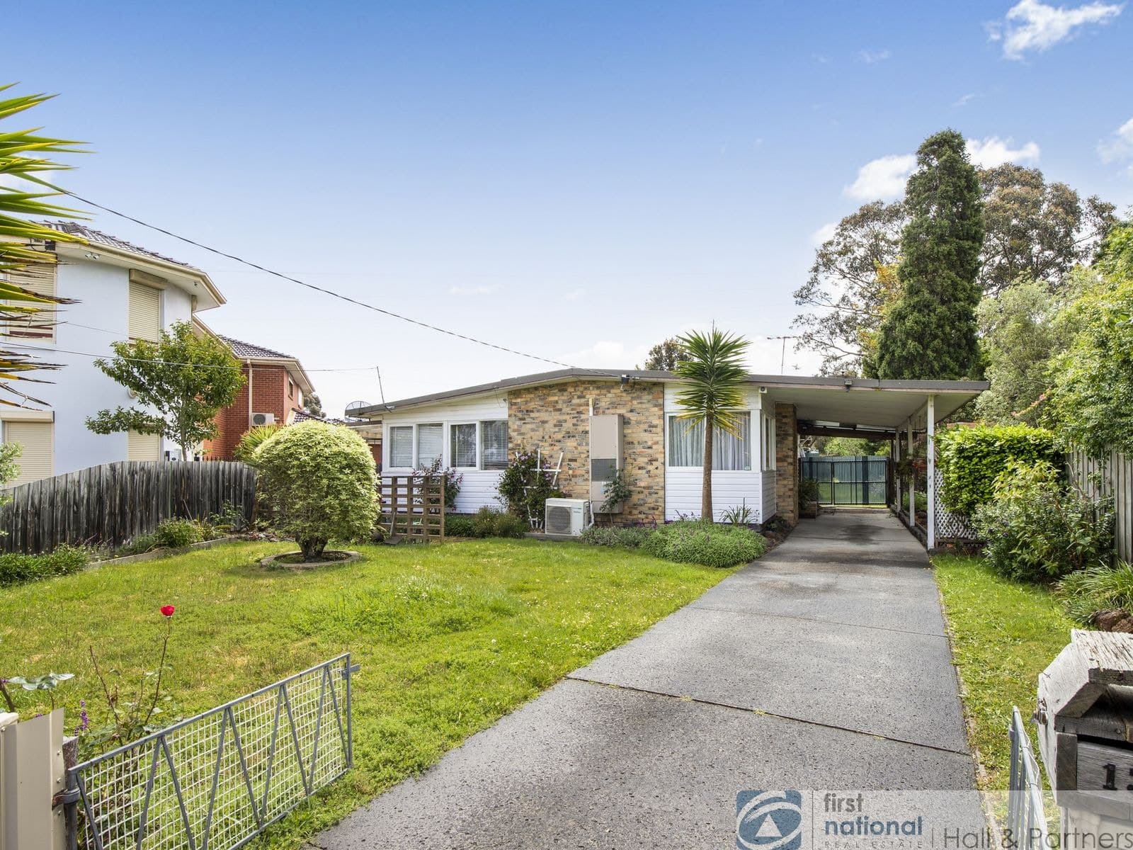 13 Saunders Street, Clayton South VIC 3169, Clayton South - Thumbnail 2