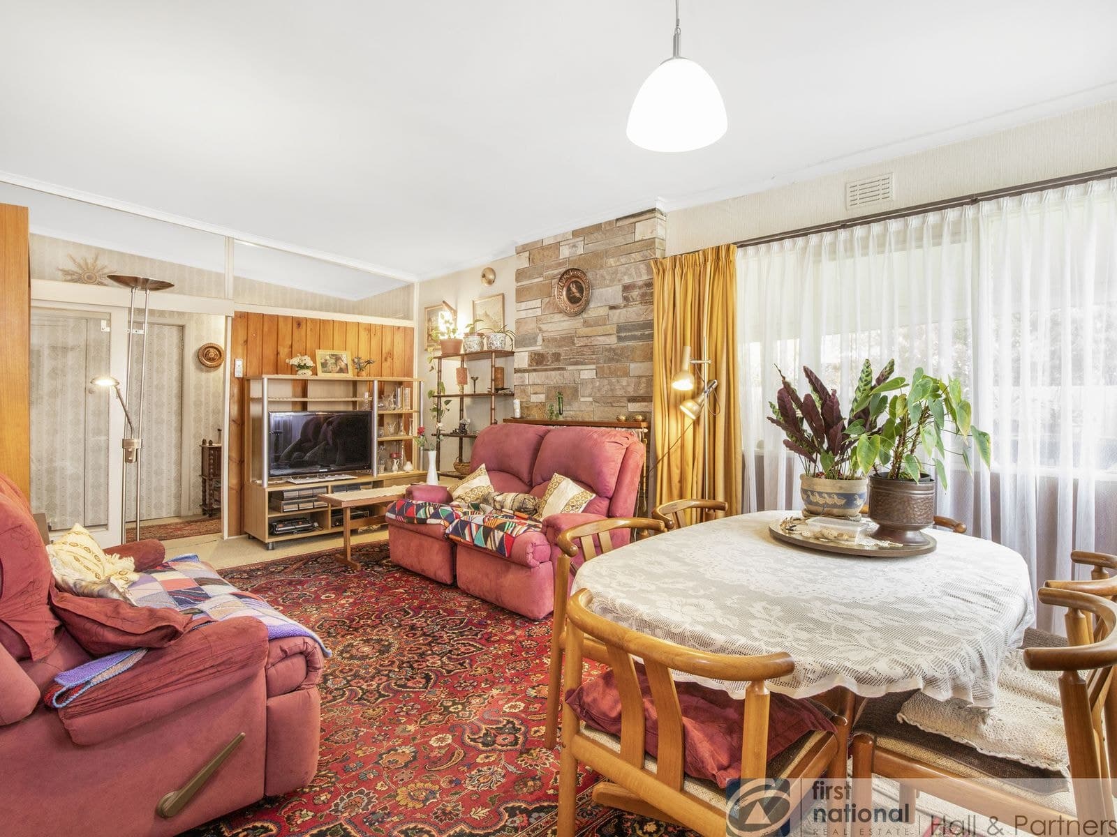 13 Saunders Street, Clayton South VIC 3169, Clayton South - Thumbnail 4