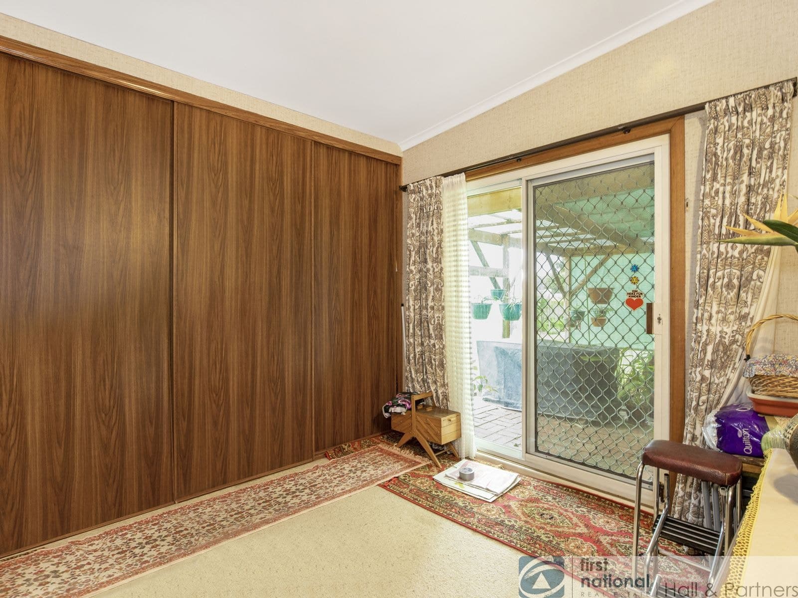 13 Saunders Street, Clayton South VIC 3169, Clayton South - Thumbnail 8
