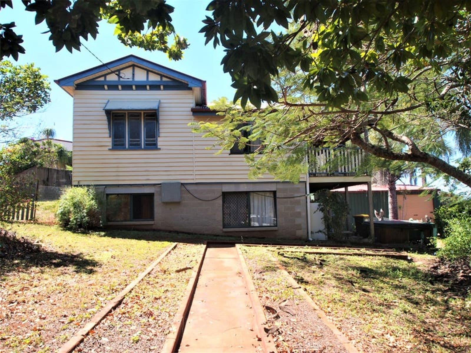 11 TAYLOR STREET, Childers QLD 4660, Childers - Image 1