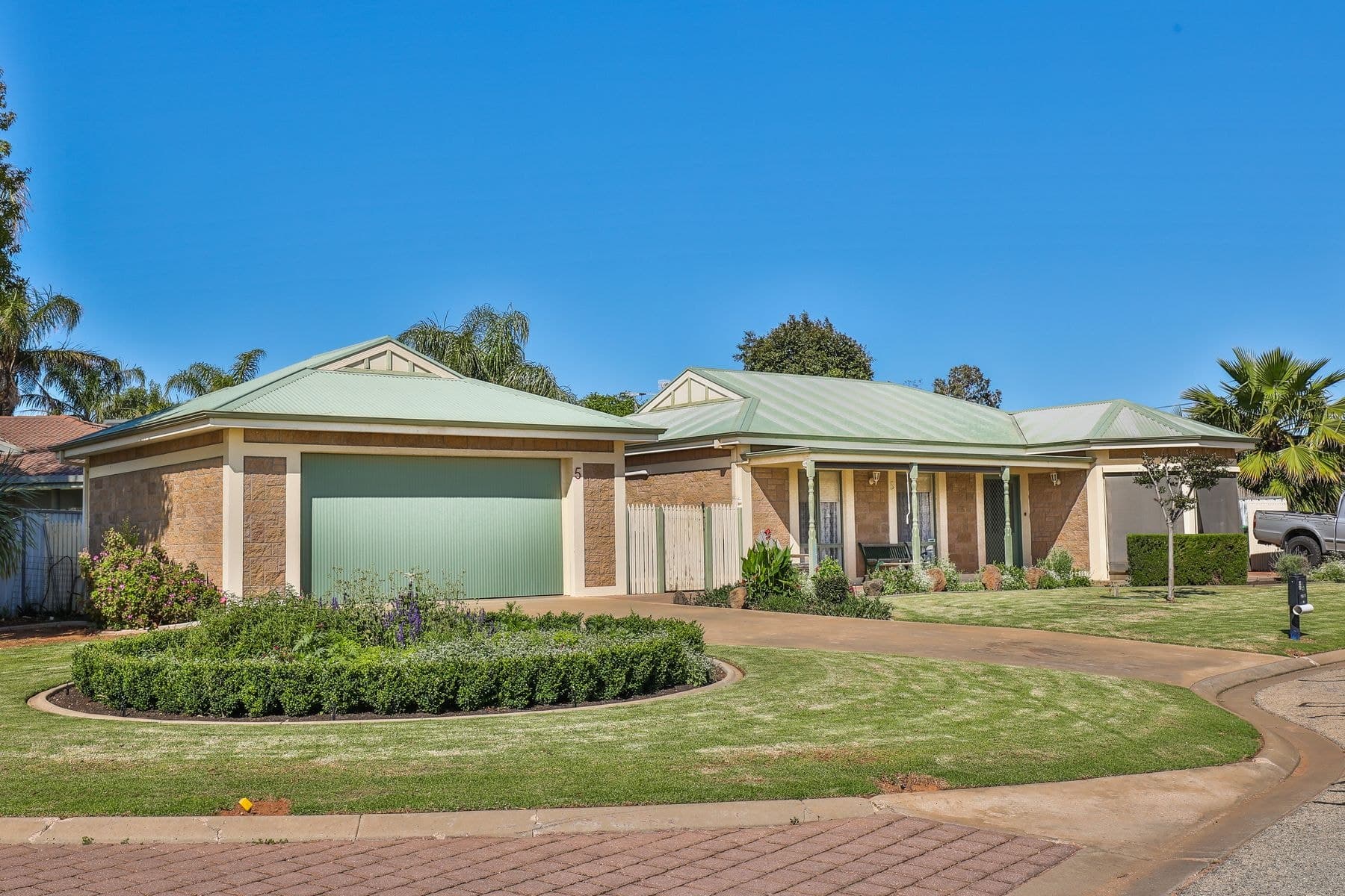 5 Carina Close, Irymple VIC 3498, Irymple - Image 1