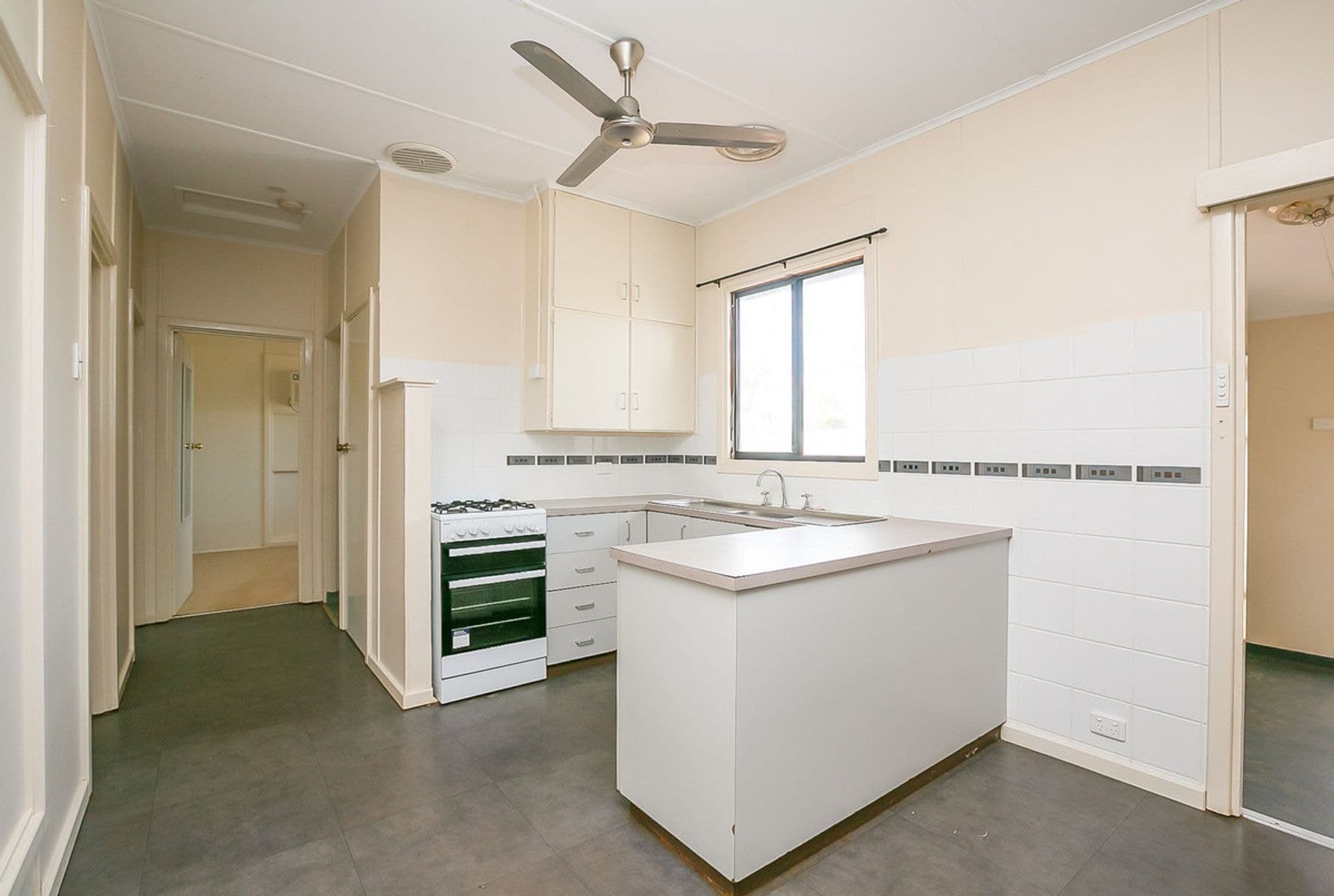 50b Roberts Street, South Hedland WA 6722, South Hedland - Thumbnail 4