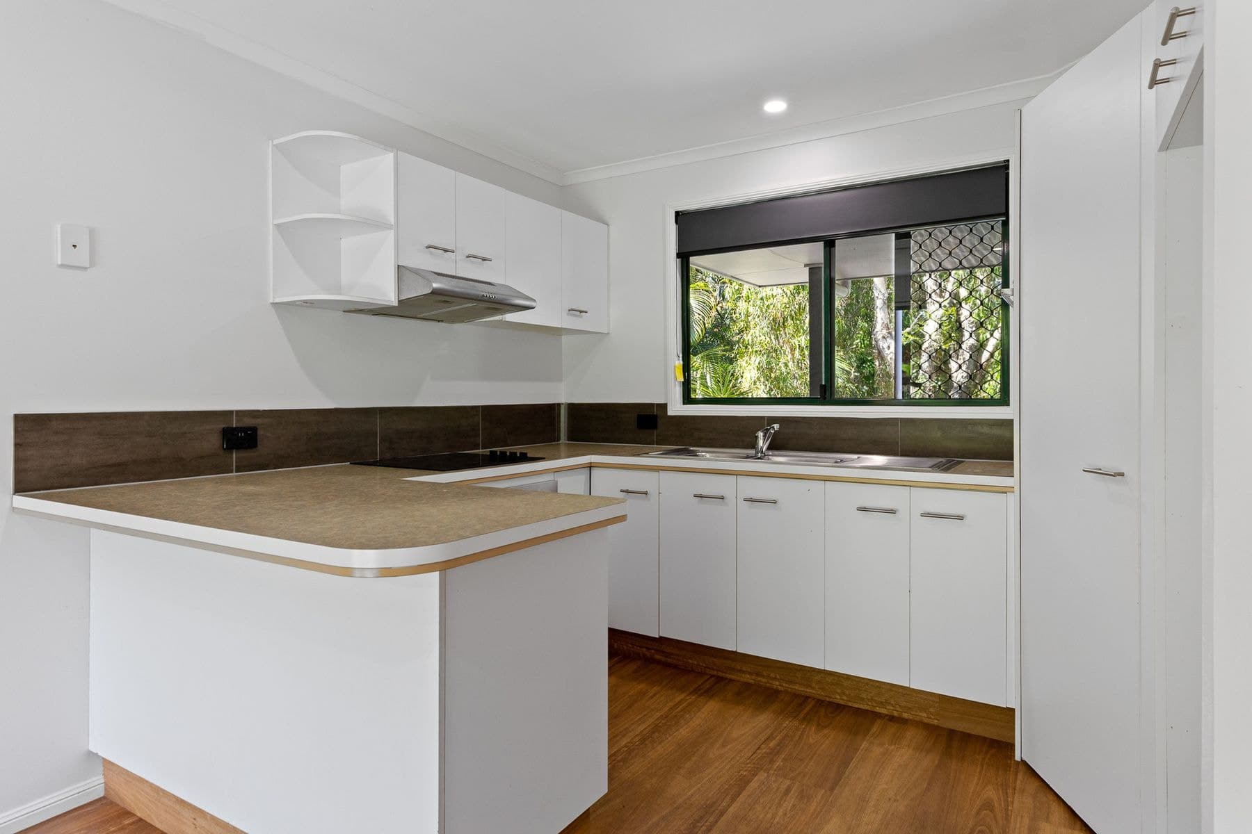 2/10 Corkwood Crescent, Suffolk Park NSW 2481, Suffolk Park - Thumbnail 4