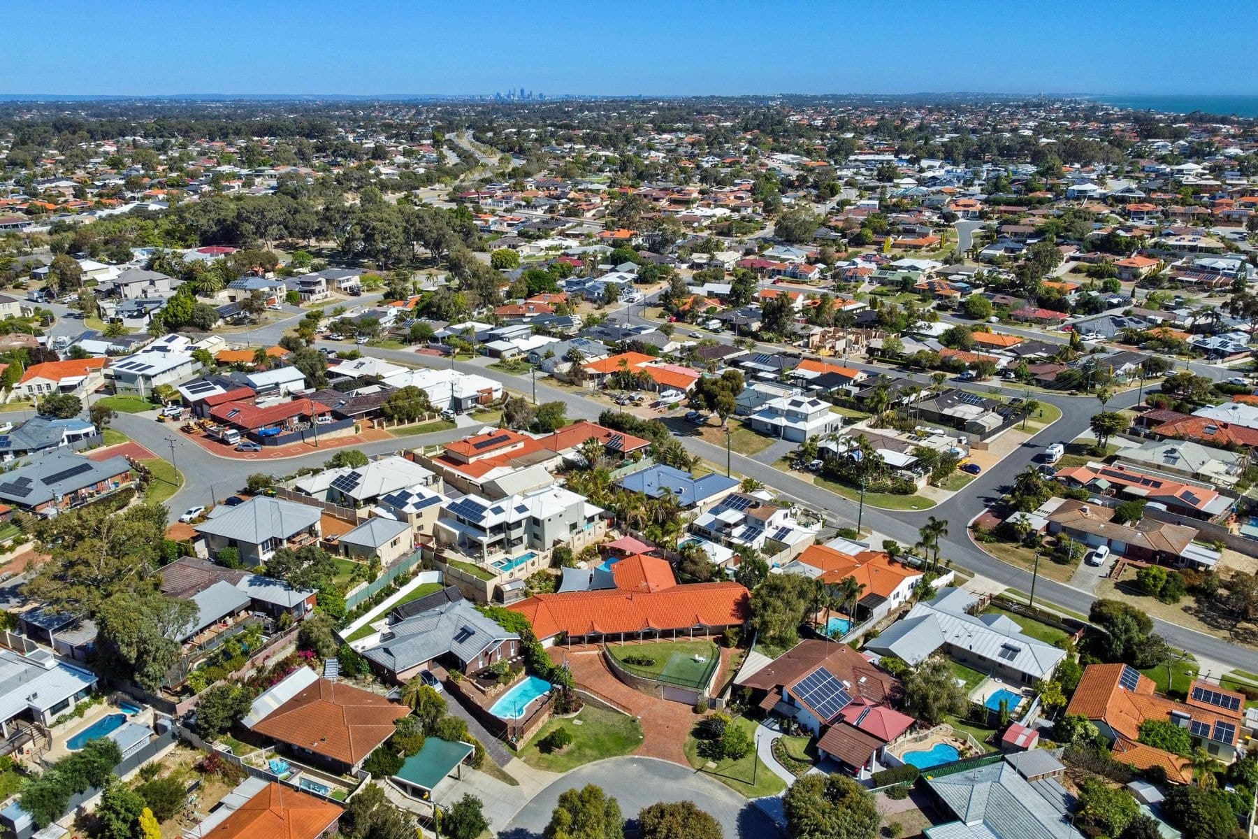 10 Nimrod Place, Hillarys WA 6025, Hillarys - Thumbnail 2