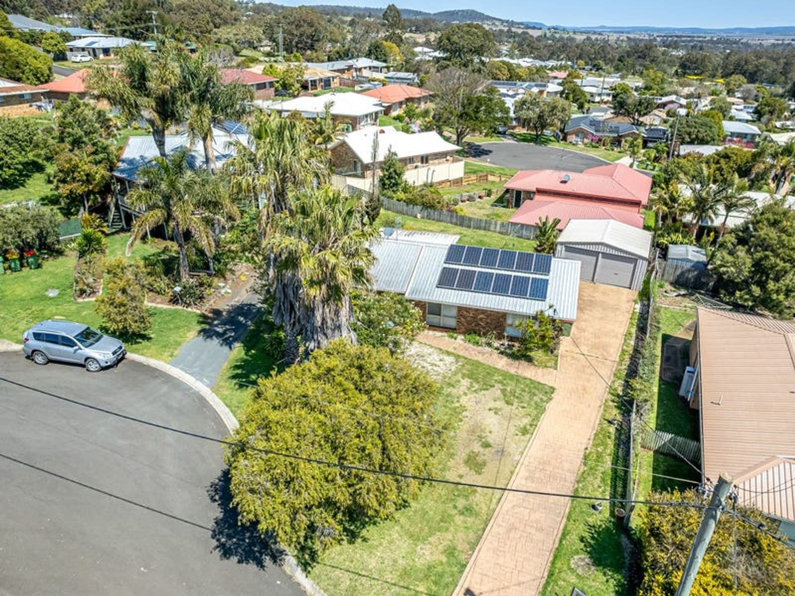 6 Giltrow Court, Darling Heights QLD 4350, Darling Heights - Thumbnail 2
