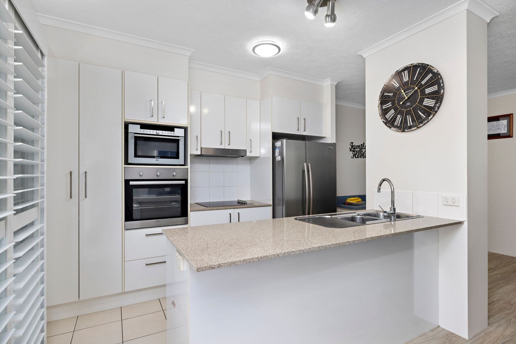 2/7-13 Shore Street East, Cleveland QLD 4163, Cleveland - Thumbnail 5