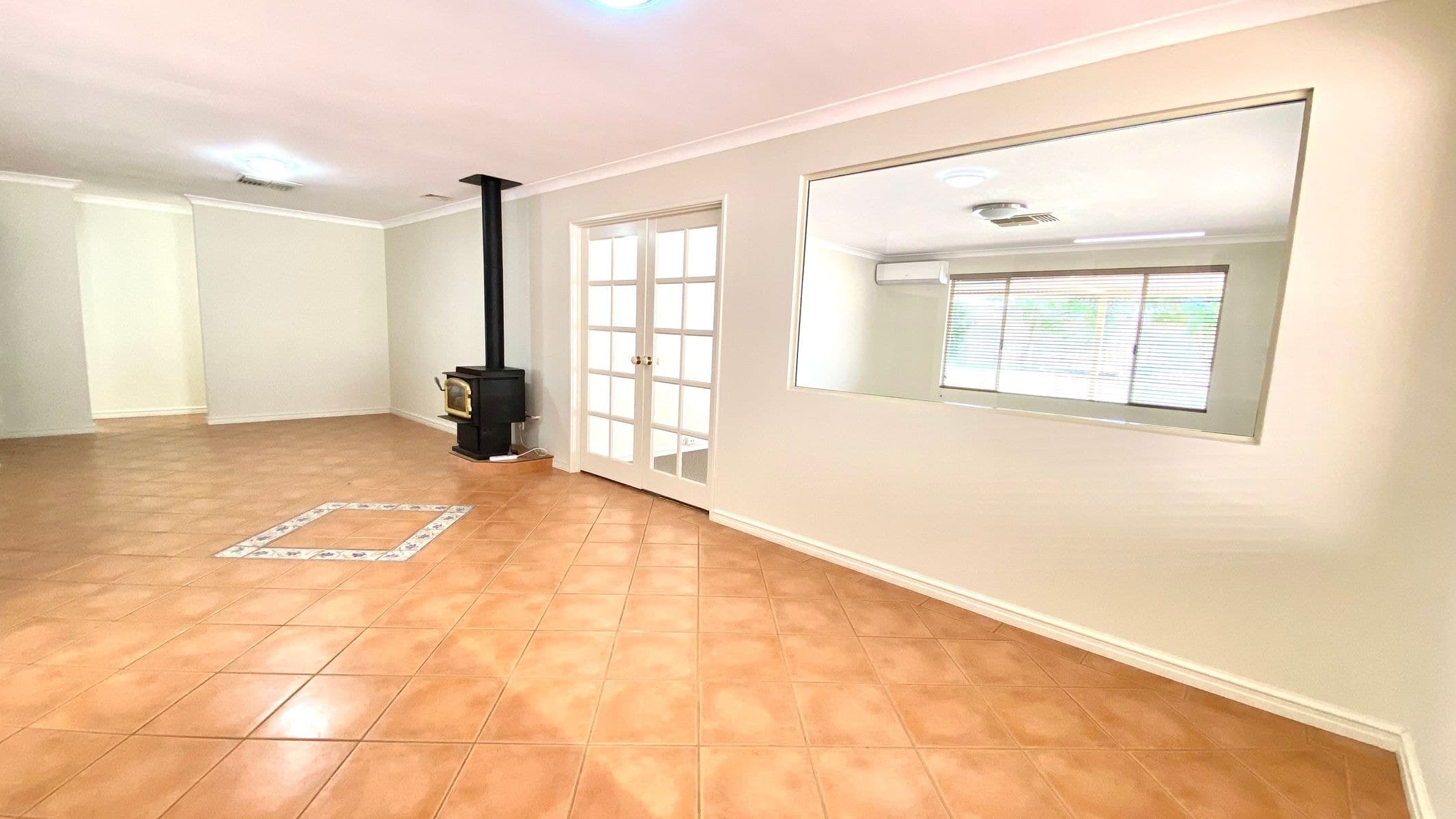 53 Oaklands Avenue, Mandurah WA 6210, Mandurah - Thumbnail 7