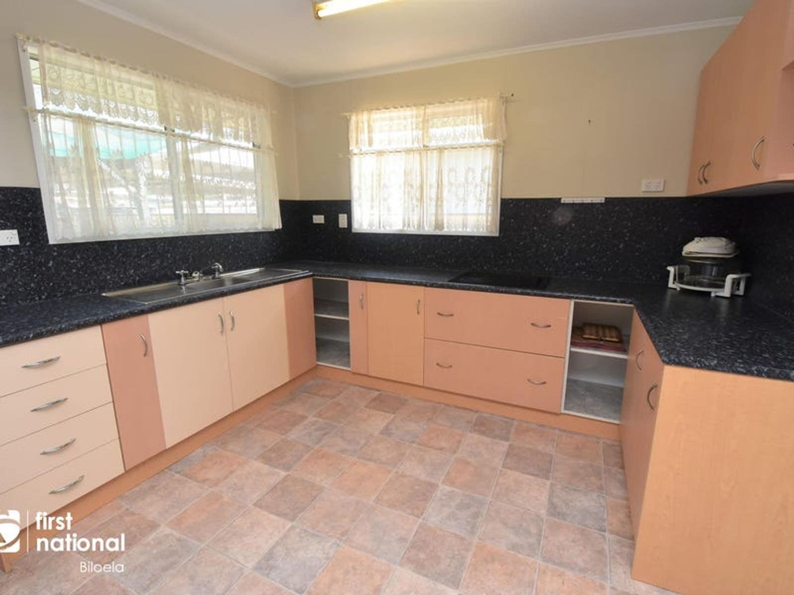 19 Neville Street, Biloela QLD 4715, Biloela - Thumbnail 3