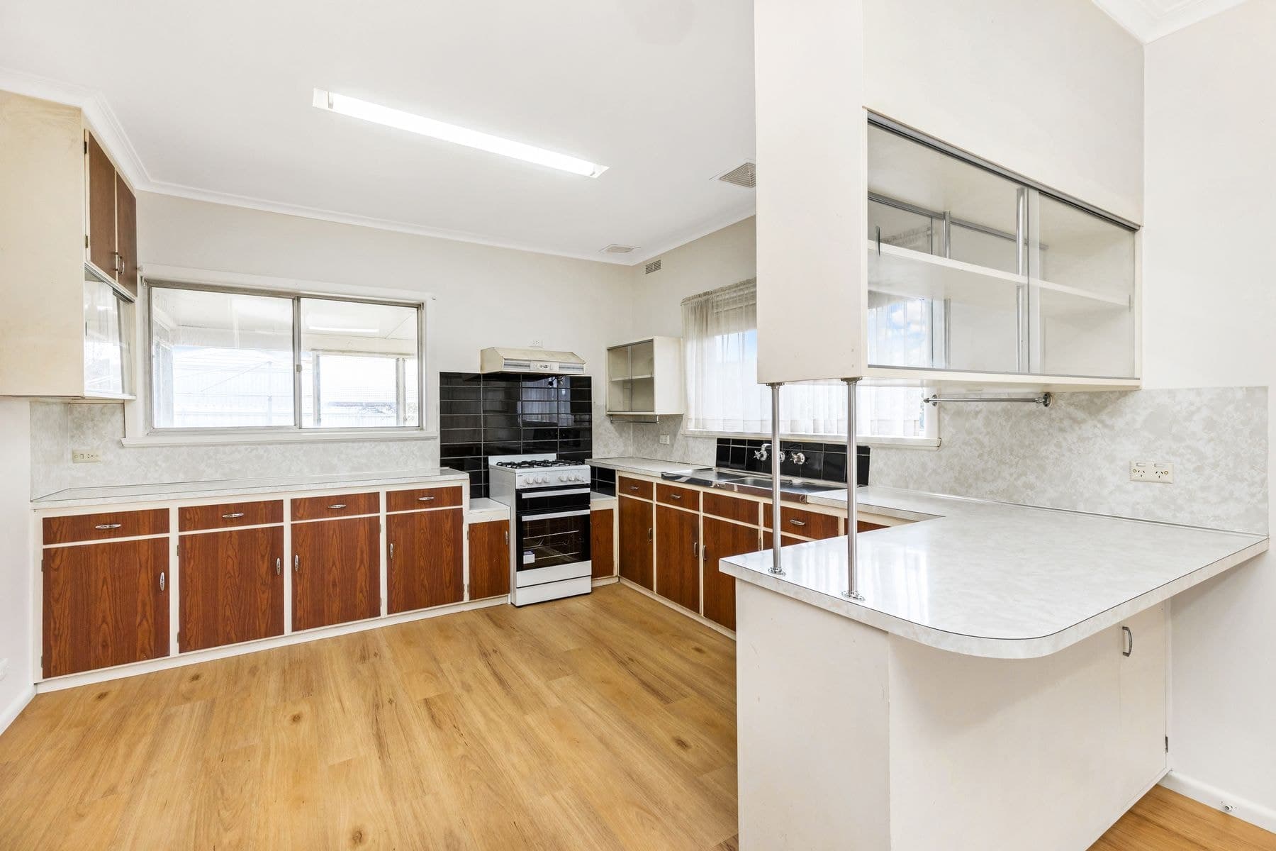 20 Ligar Street, Kennington VIC 3550, Kennington - Thumbnail 2