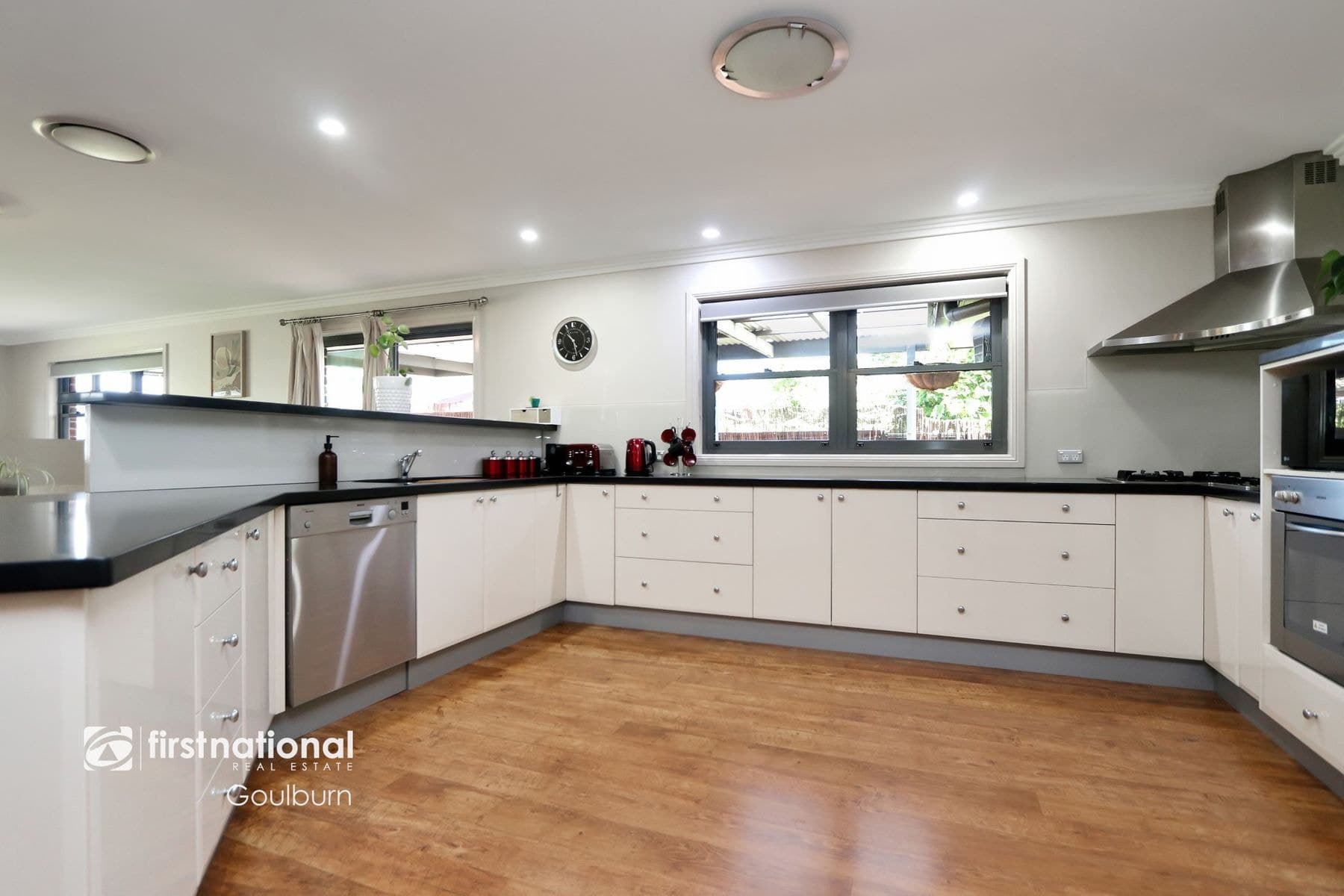 9 Ross Street, Goulburn NSW 2580, Goulburn - Thumbnail 8