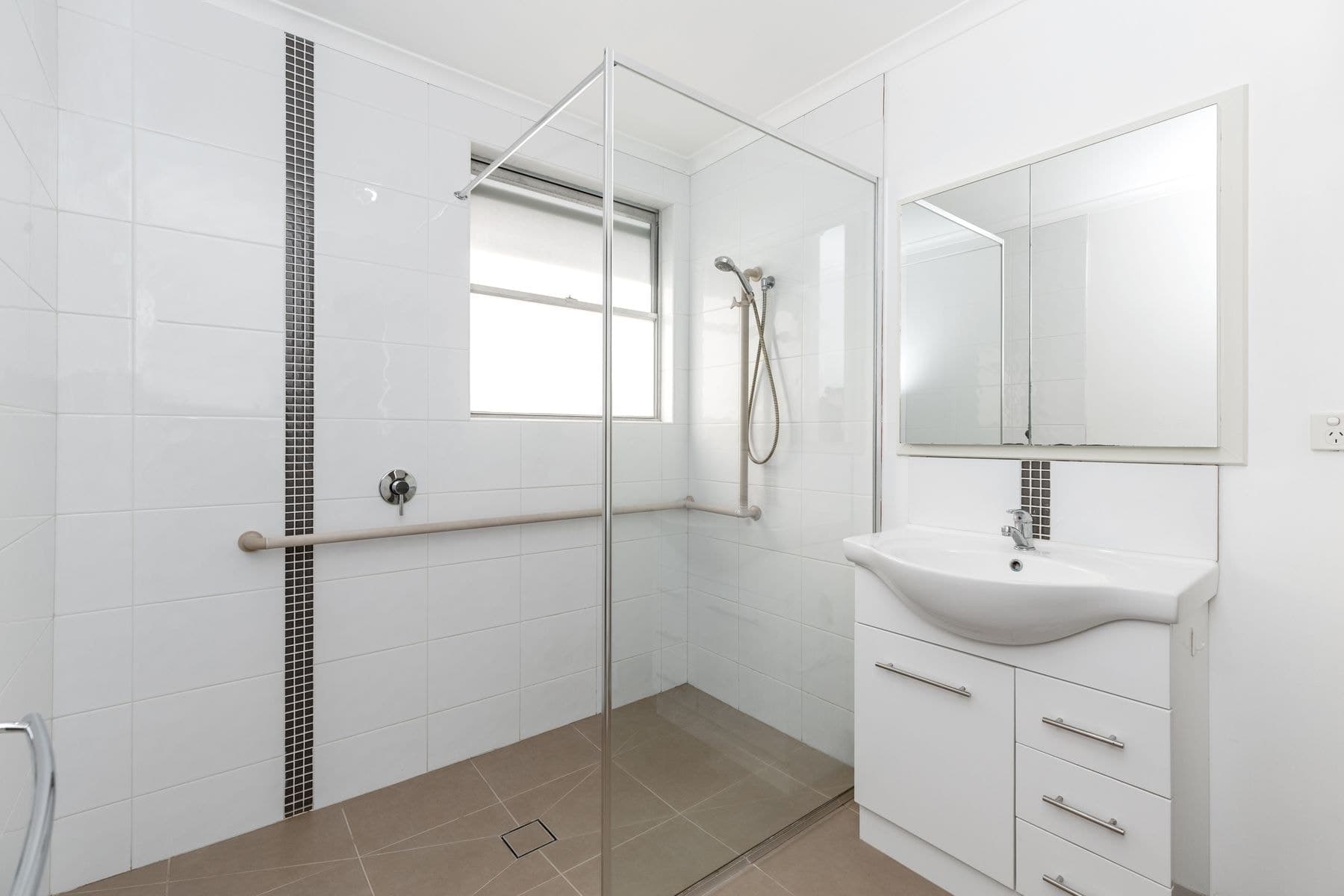8 Ironbark Road, Bendigo VIC 3550, Bendigo - Thumbnail 6