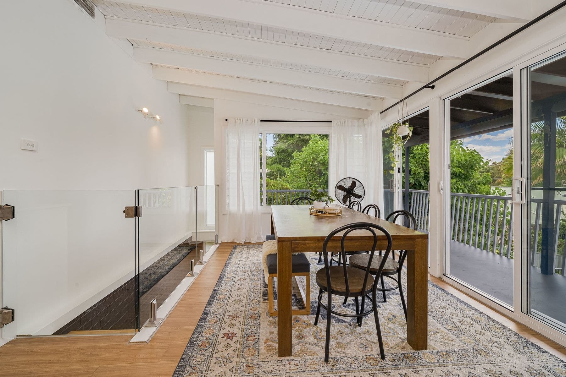 63 Ocean View Parade, Charlestown NSW 2290, Charlestown - Thumbnail 3