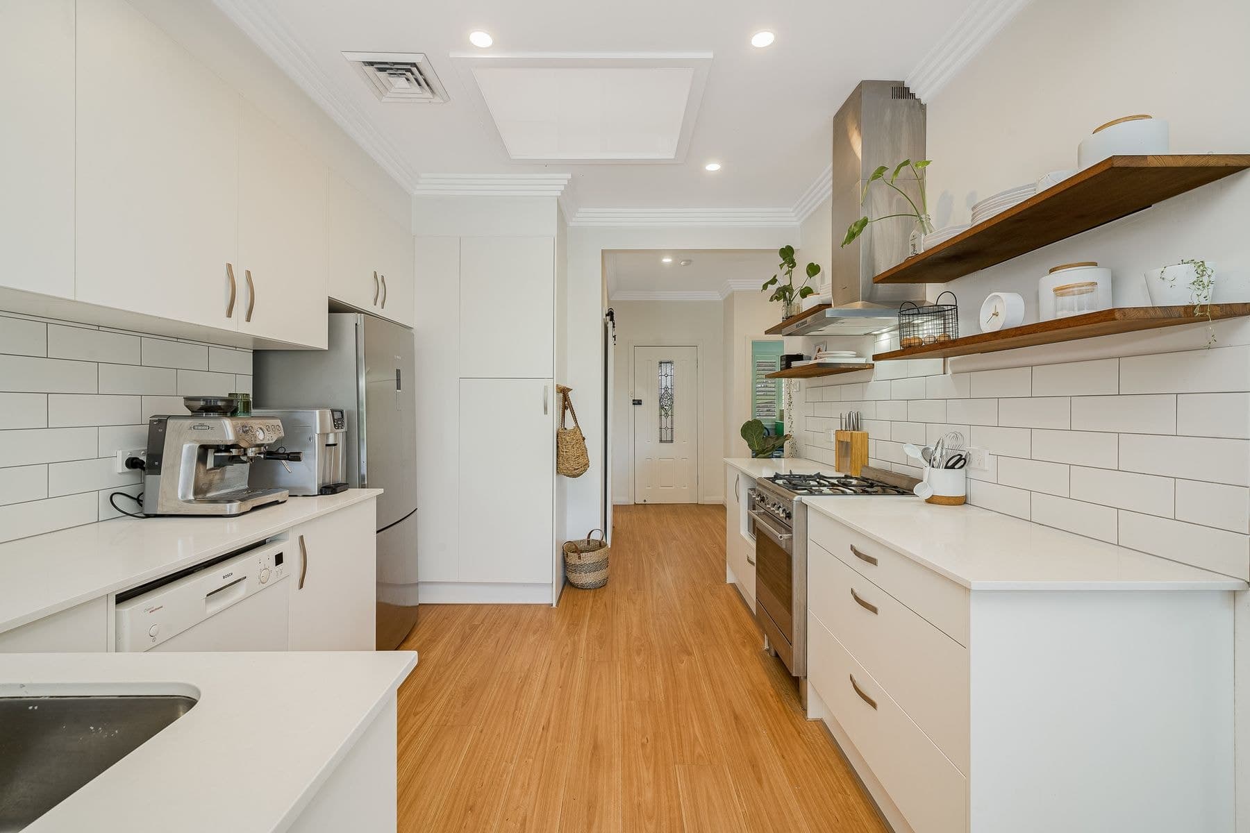 63 Ocean View Parade, Charlestown NSW 2290, Charlestown - Thumbnail 5