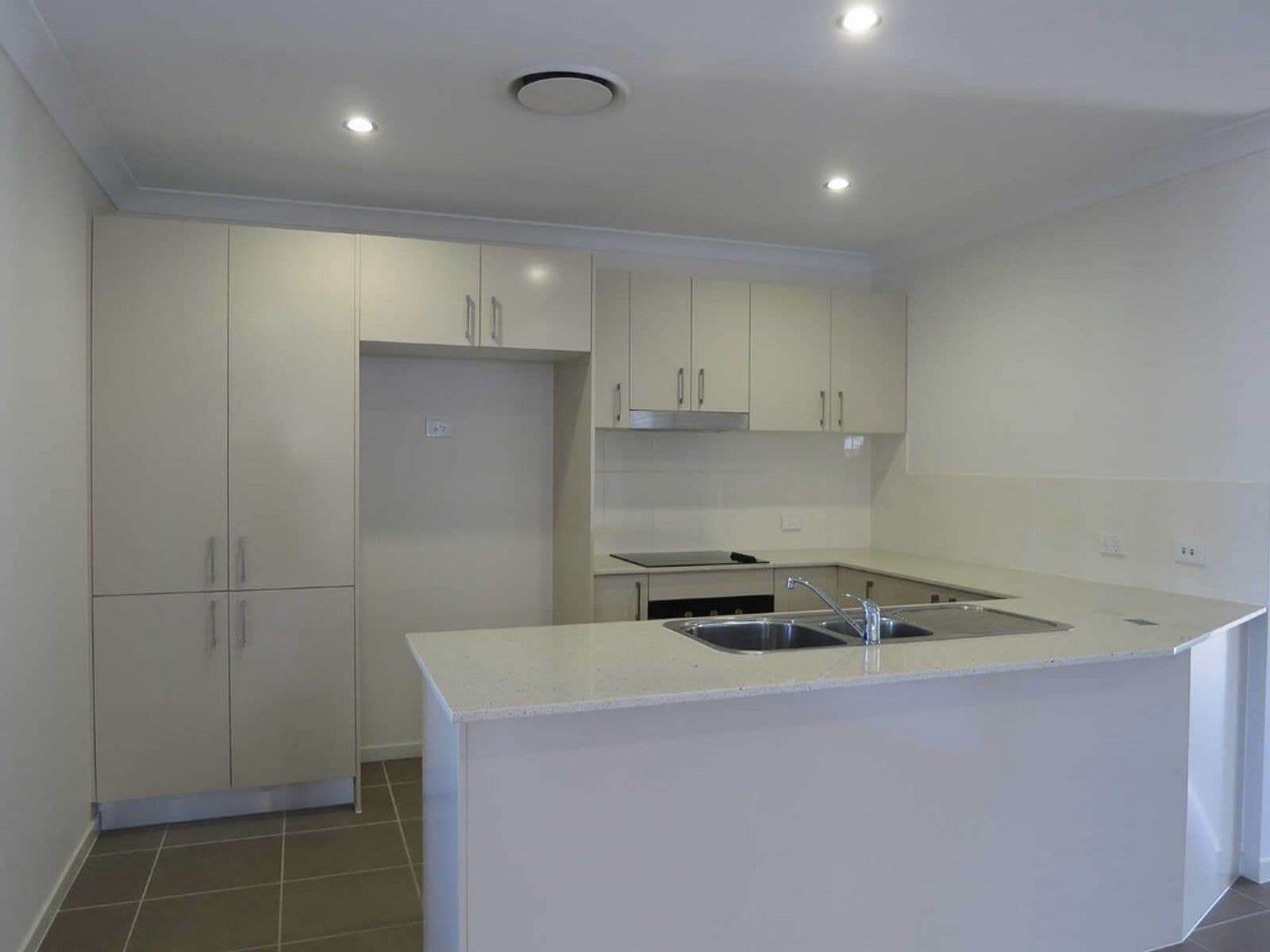 2 Majesty Street, Rural View QLD 4740, Rural View - Thumbnail 3