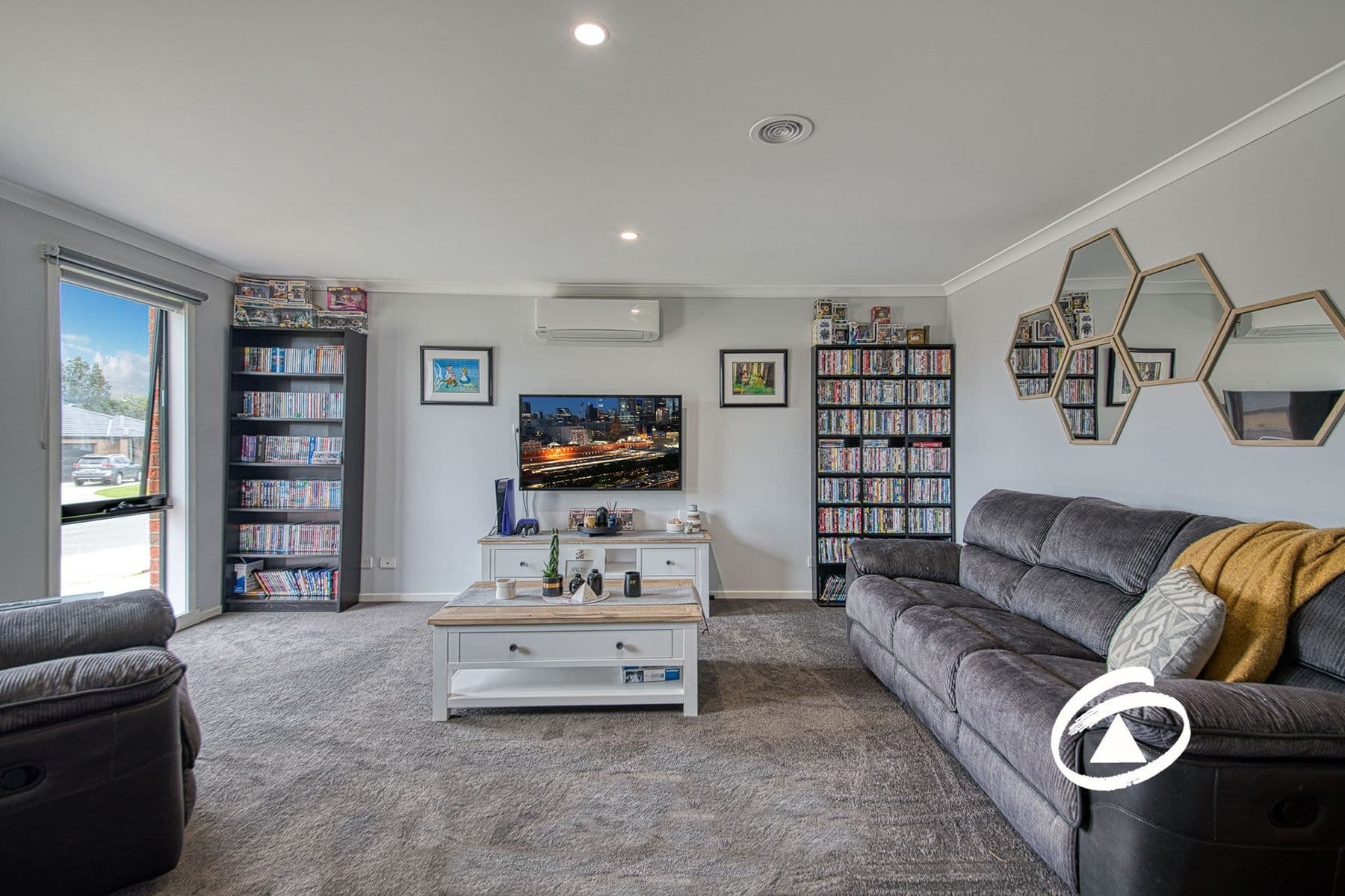 10 Water Lily Road, Bunyip VIC 3815, Bunyip - Thumbnail 2