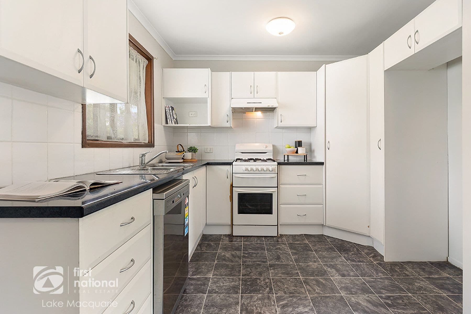 115 Blanch Street, Shortland NSW 2307, Shortland - Thumbnail 2