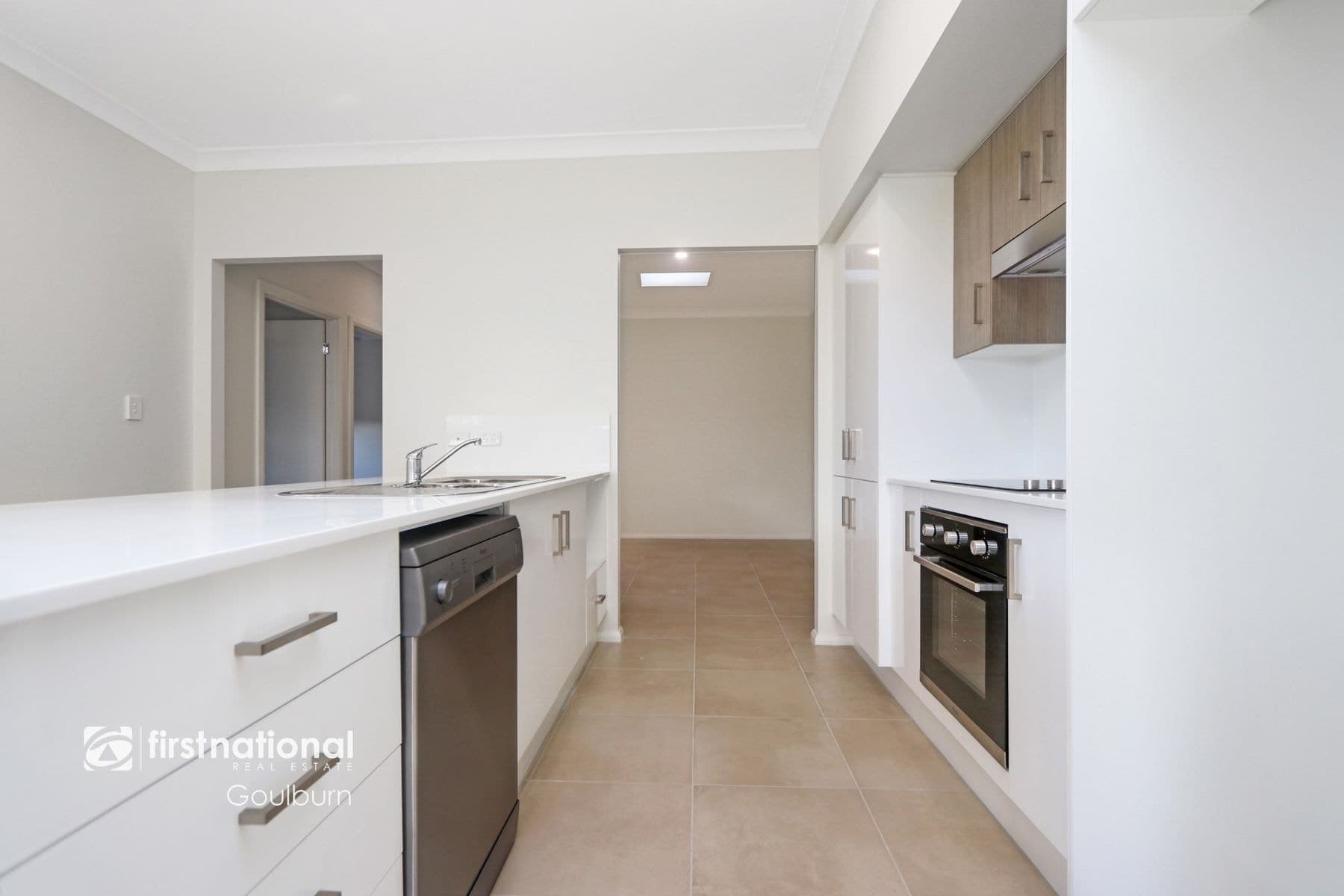 2/37 Matchless Avenue, Goulburn NSW 2580, Goulburn - Thumbnail 3