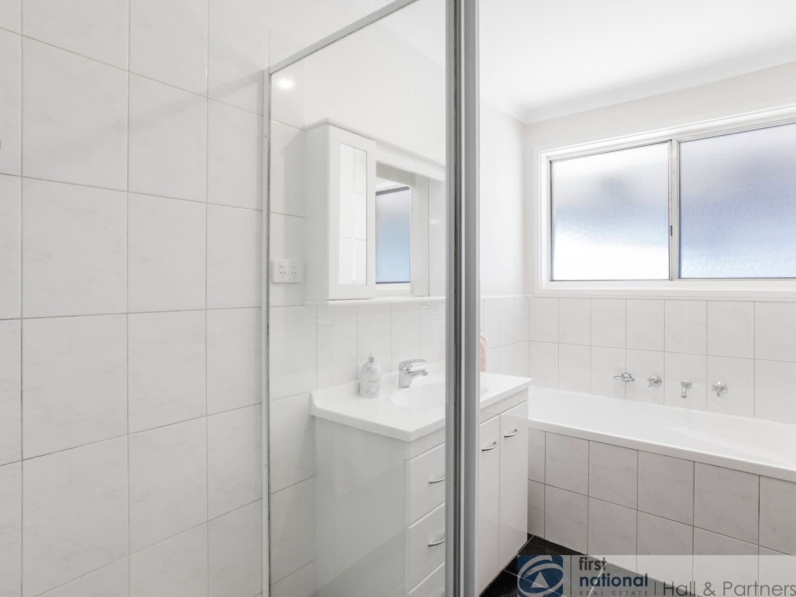 18 Downard Crescent, Dandenong North VIC 3175, Dandenong North - Thumbnail 5