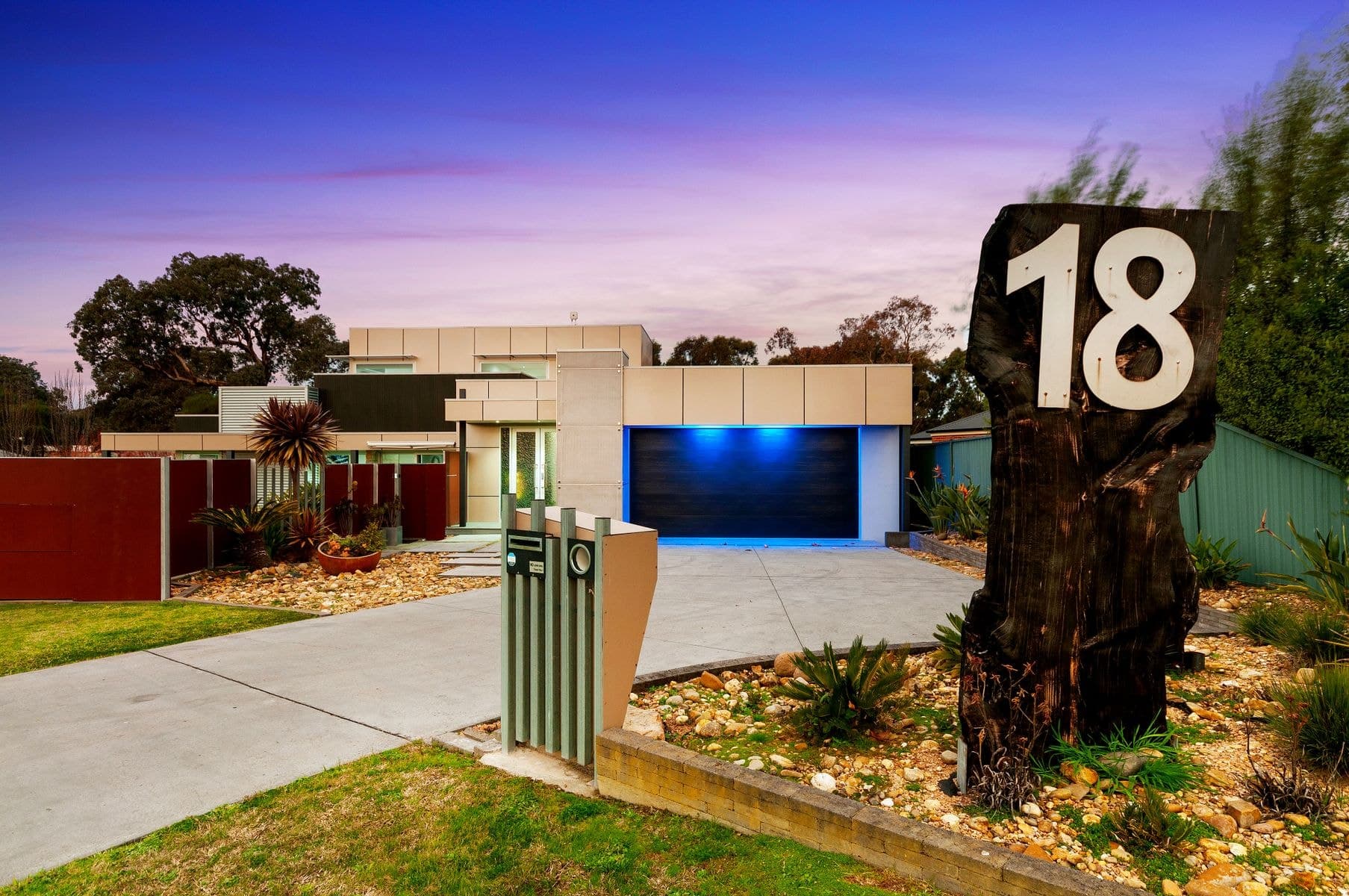 18 Ellavale Drive, Traralgon VIC 3844, Traralgon - Thumbnail 2