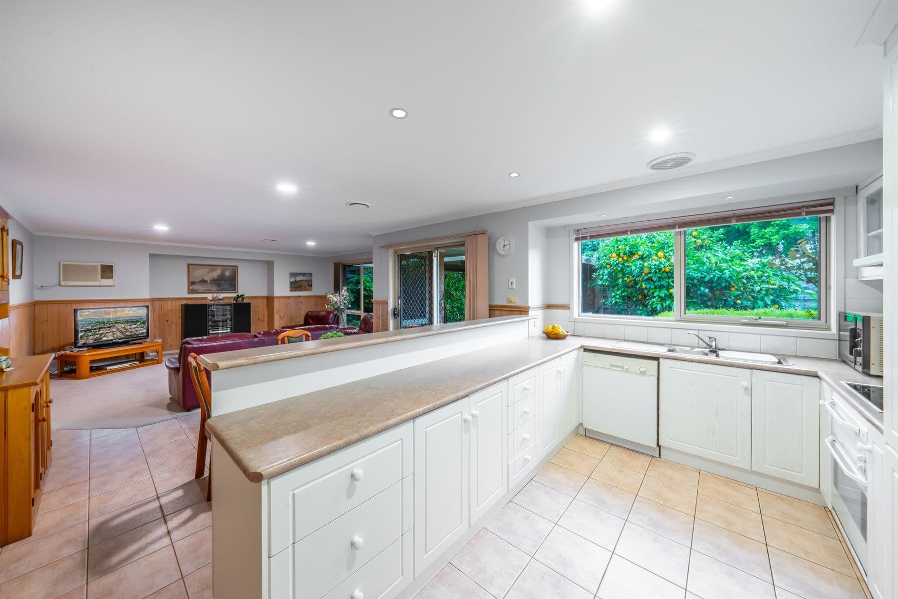 10A Chisholm Court, Traralgon VIC 3844, Traralgon - Thumbnail 4