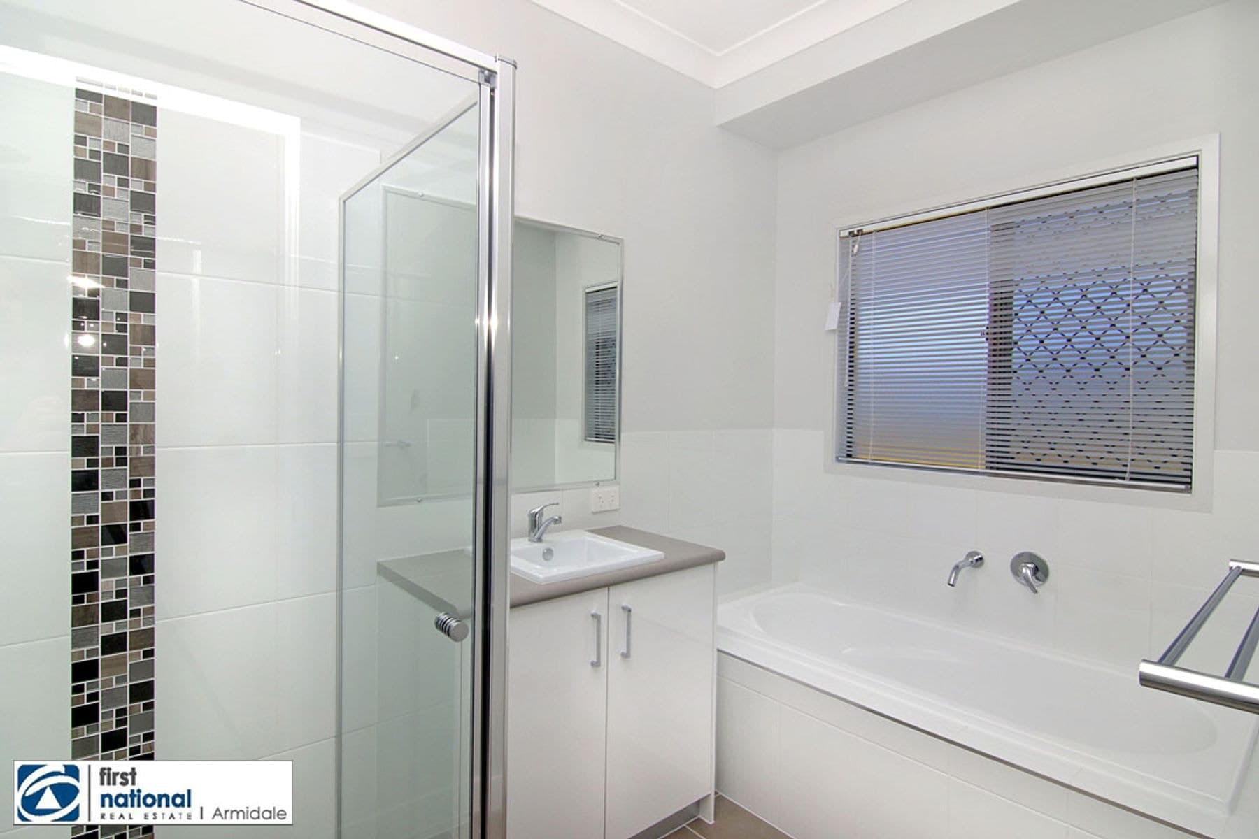 14 Lara  Avenue, Armidale NSW 2350, Armidale - Thumbnail 4