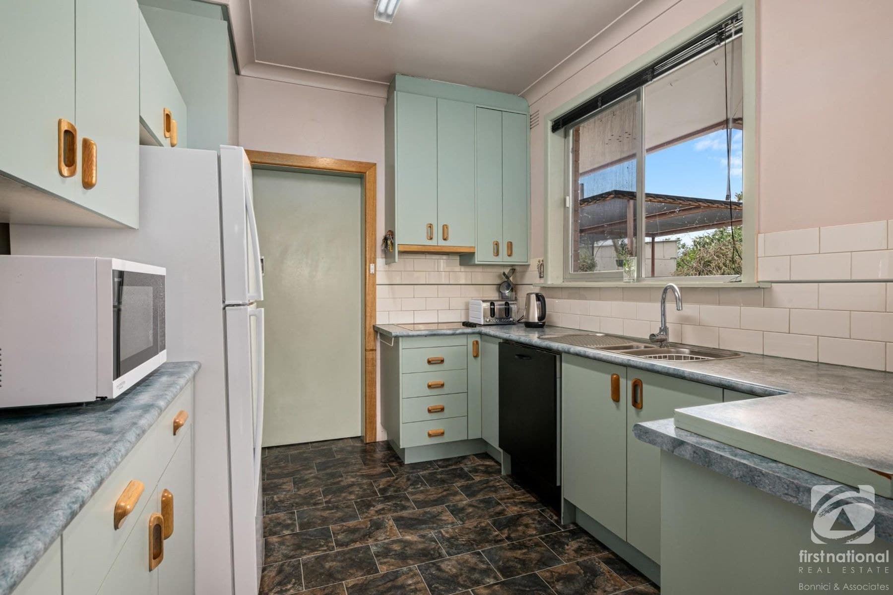 28 Church Street, Wodonga VIC 3690, Wodonga - Thumbnail 2