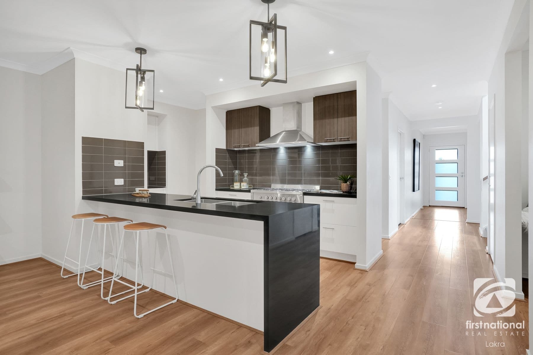 16 Surin Road, Tarneit VIC 3029, Tarneit - Thumbnail 6