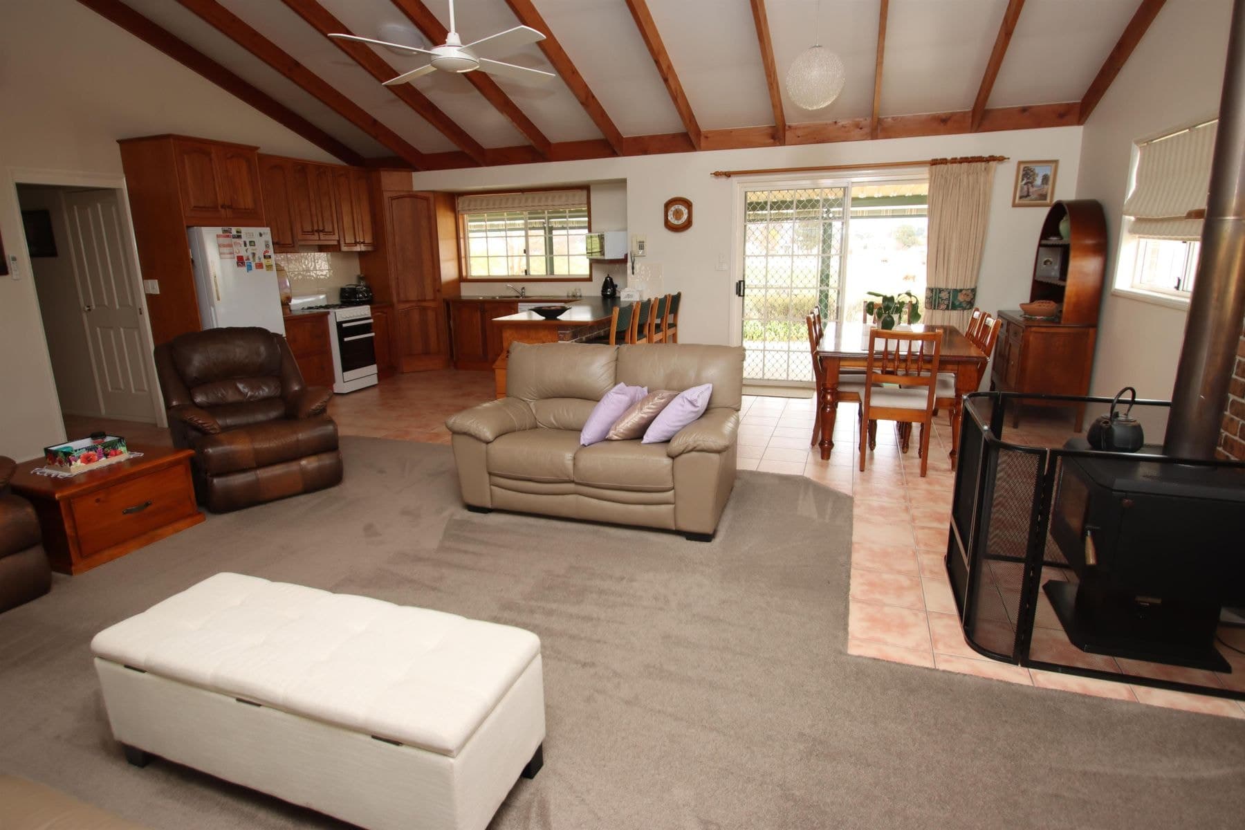192 East Street, Tenterfield NSW 2372, Tenterfield - Thumbnail 7