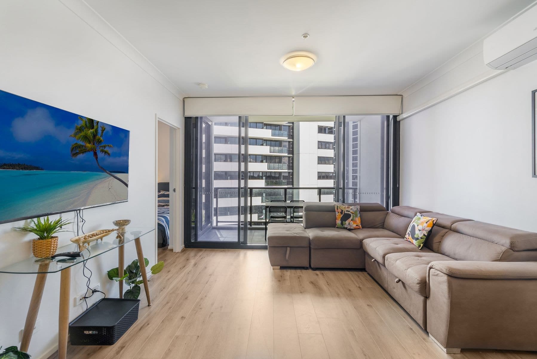 901/420 Macquarie Street, Liverpool NSW 2170, Liverpool - Thumbnail 3
