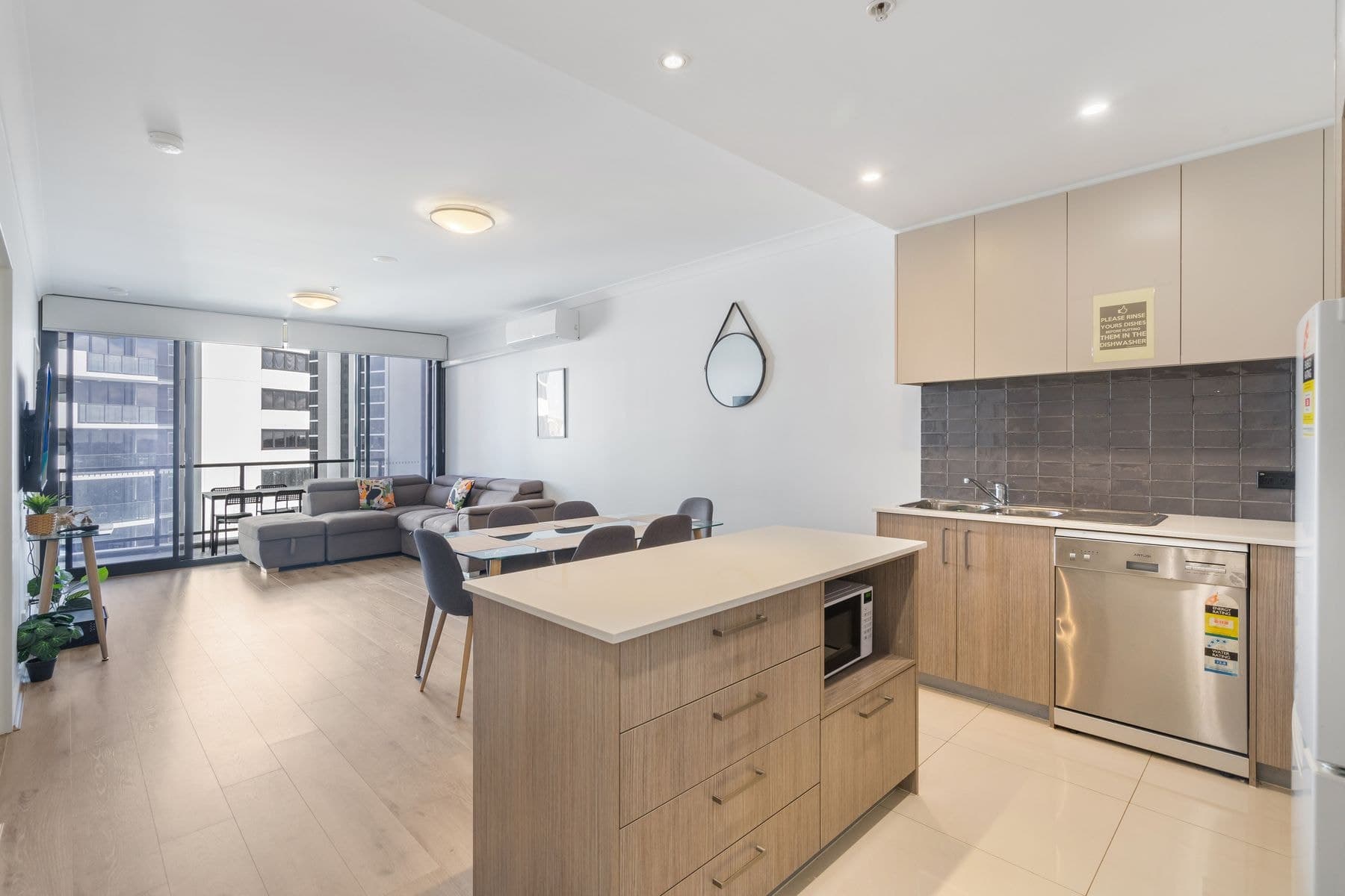 901/420 Macquarie Street, Liverpool NSW 2170, Liverpool - Thumbnail 4