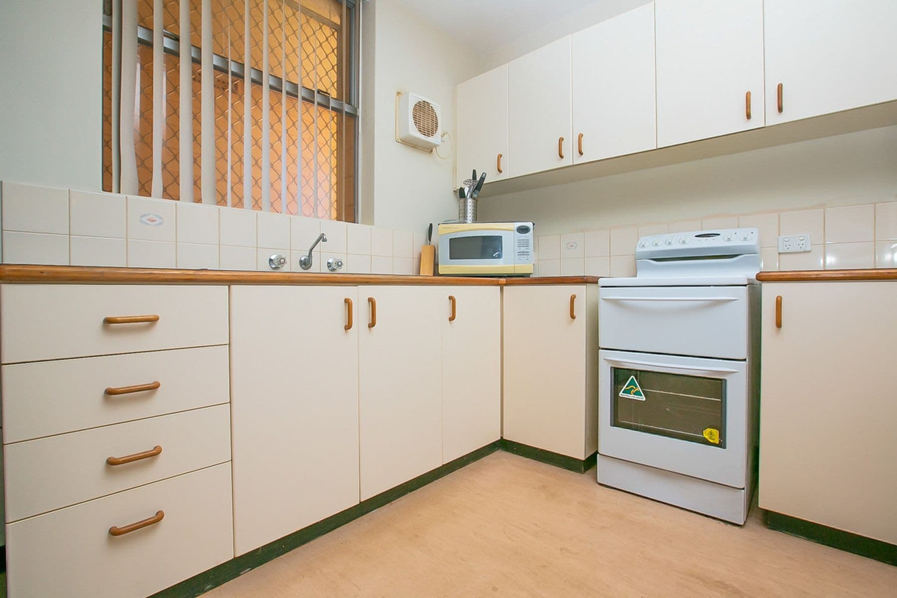 504/17 Welsh Street, South Hedland WA 6722, South Hedland - Thumbnail 2