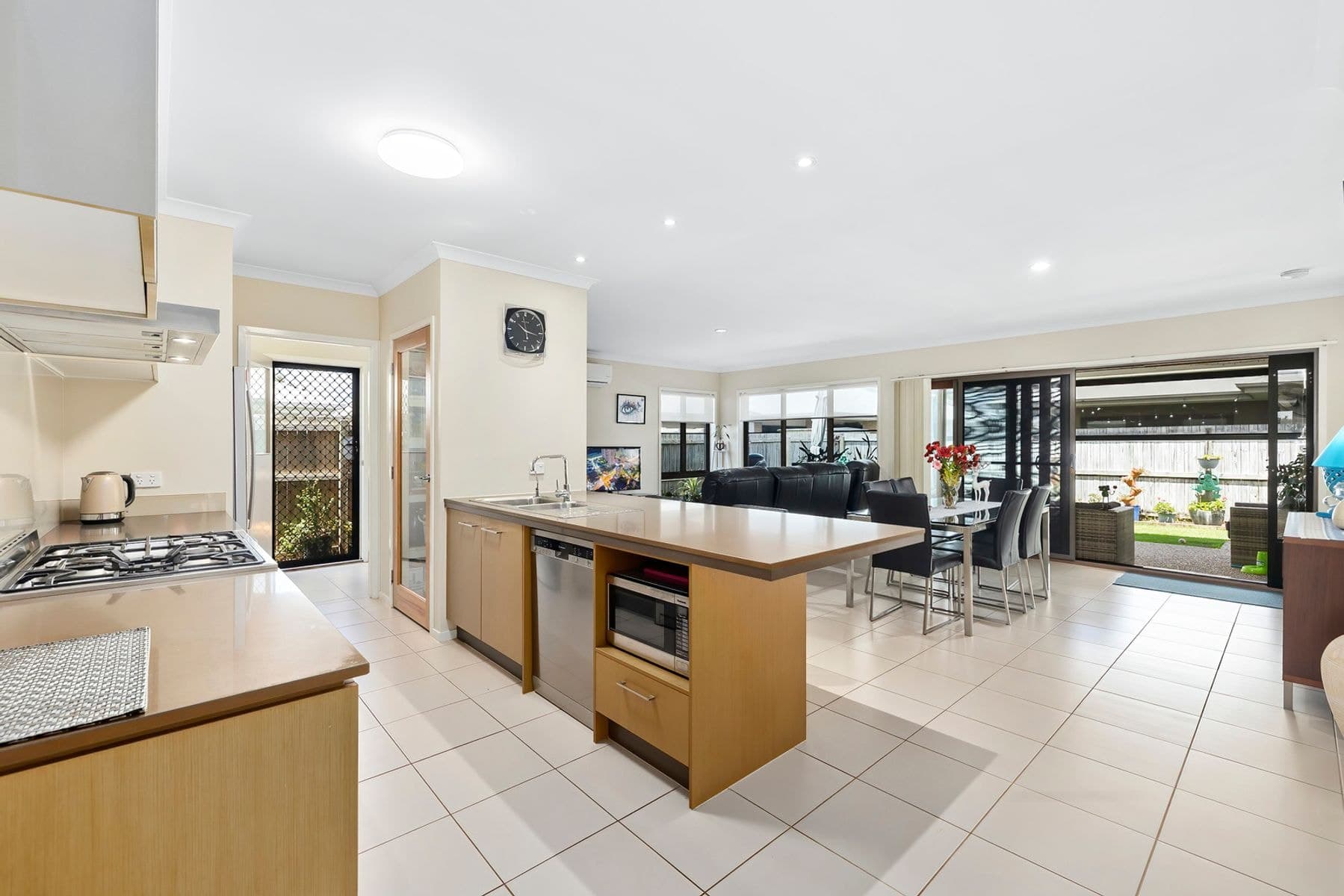 34 Amber Drive, Caloundra West QLD 4551, Caloundra West - Thumbnail 5