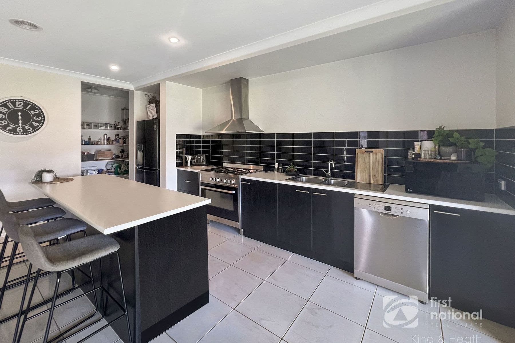 32 Gatehouse Drive, Eastwood VIC 3875, Eastwood - Thumbnail 4