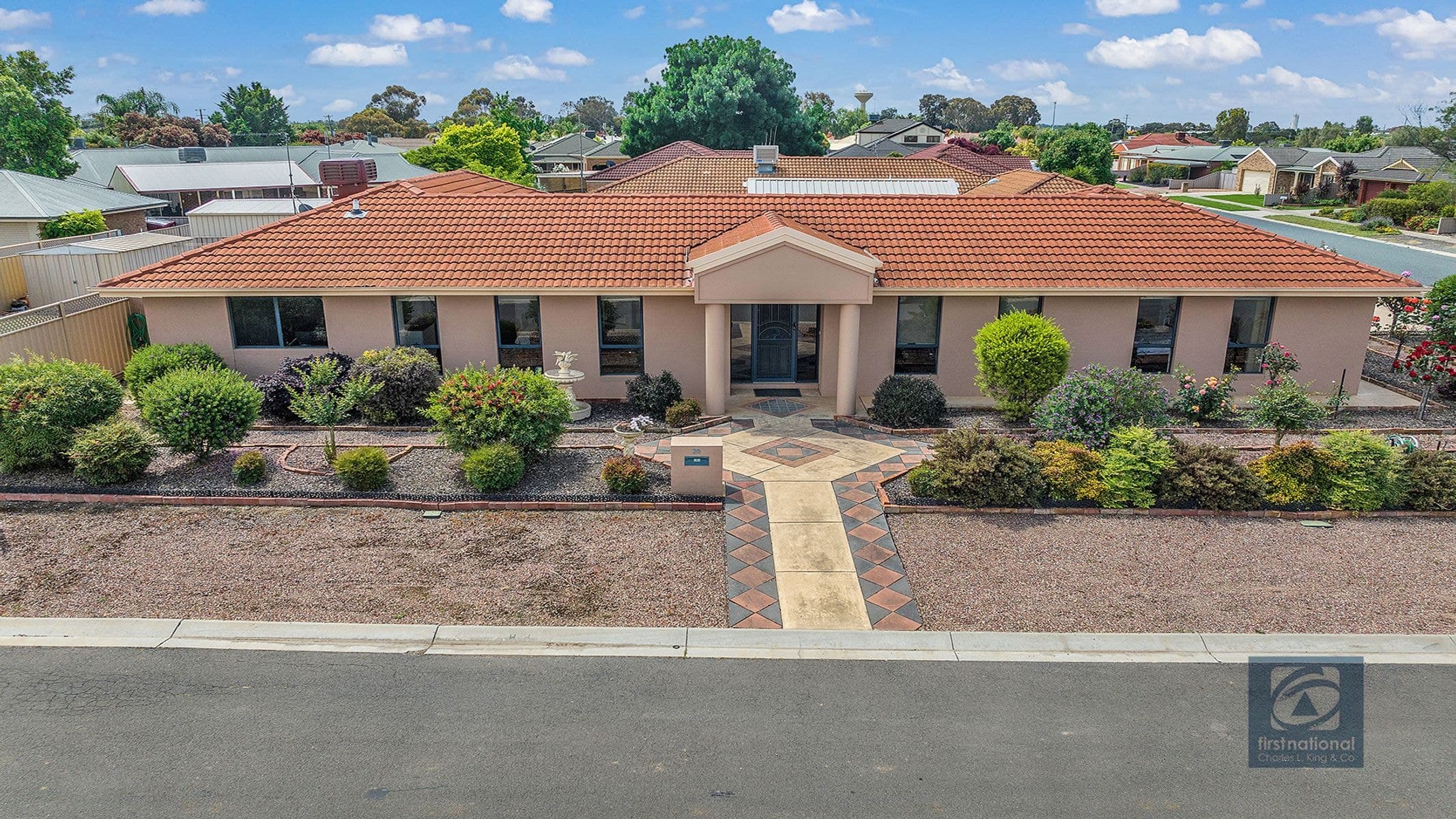 20 Genevieve Avenue, Echuca VIC 3564, Echuca - Image 1