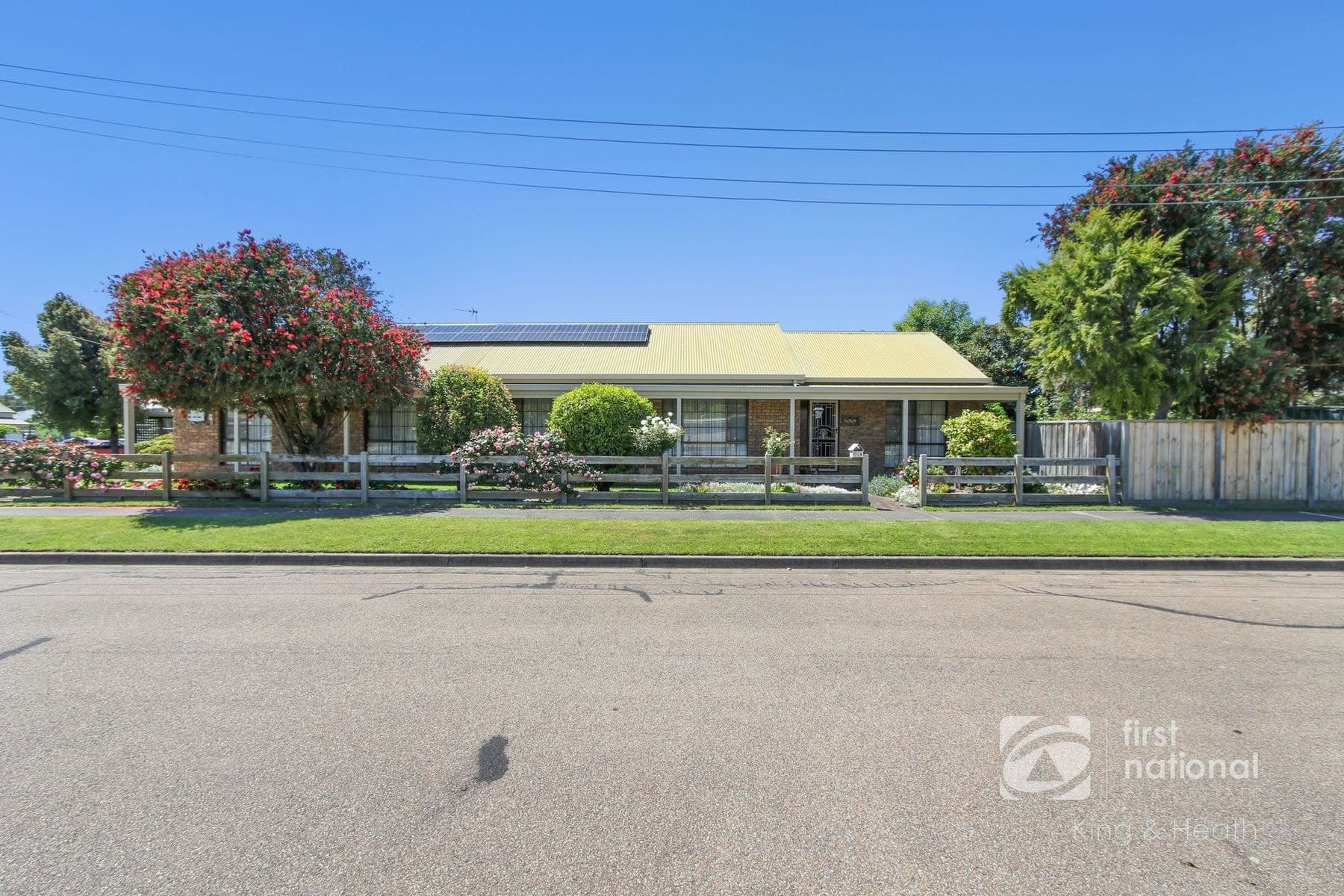 9 Magnolia Drive, Bairnsdale VIC 3875, Bairnsdale - Image 1