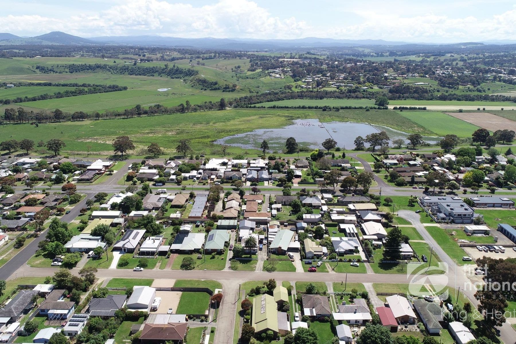 9 Magnolia Drive, Bairnsdale VIC 3875, Bairnsdale - Thumbnail 2