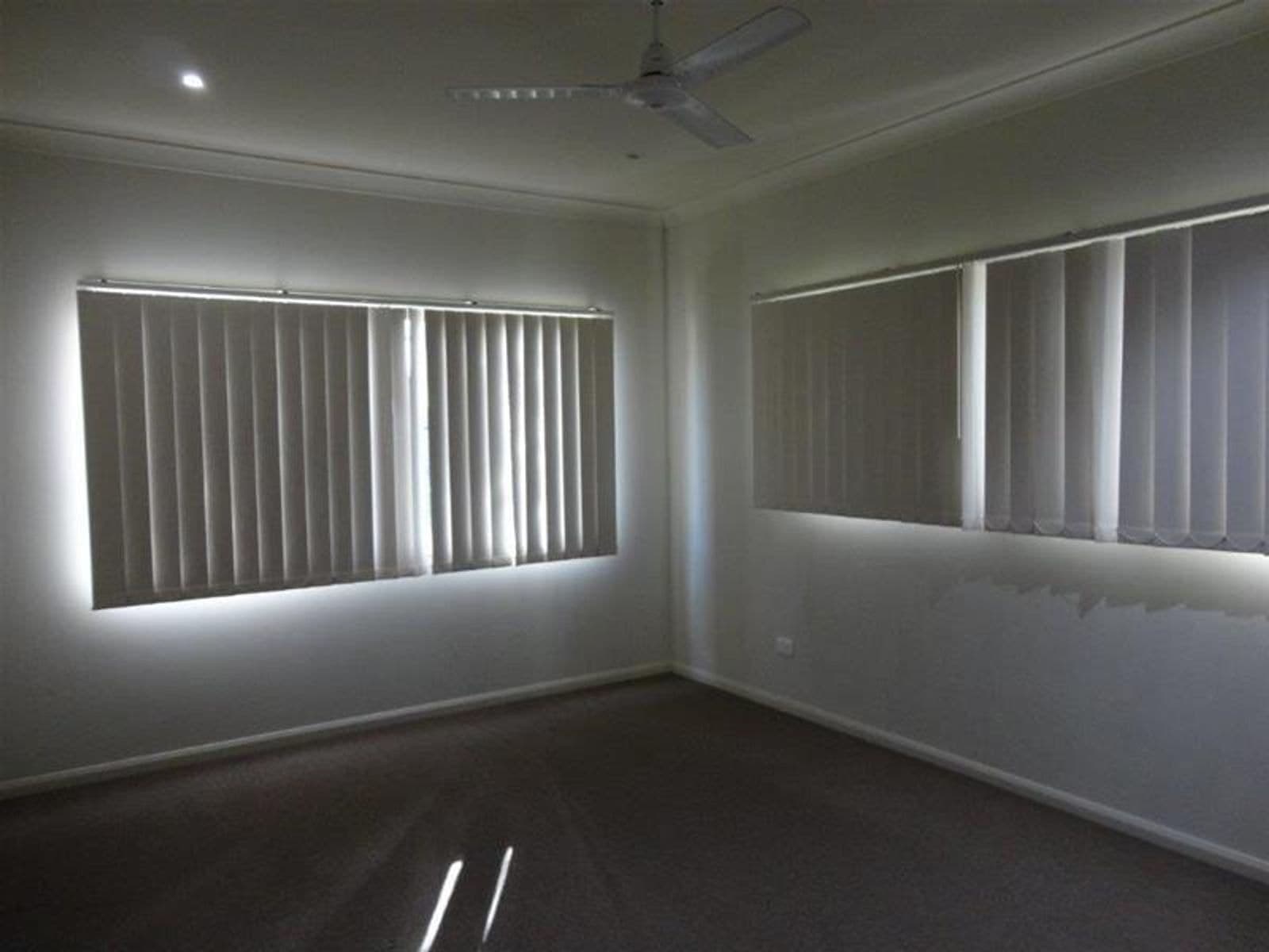 27 Vincent Street, South Mackay QLD 4740, South Mackay - Thumbnail 6