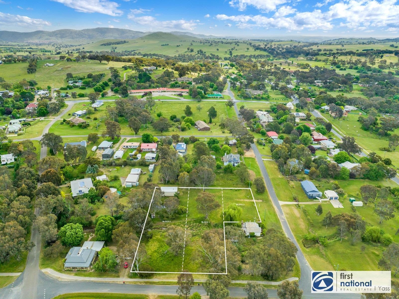 33 Richmond Street, Binalong NSW 2584, Binalong - Image 1
