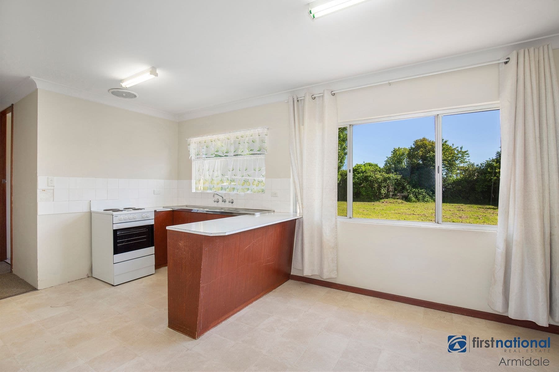 9 Enid Street, Armidale NSW 2350, Armidale - Thumbnail 2