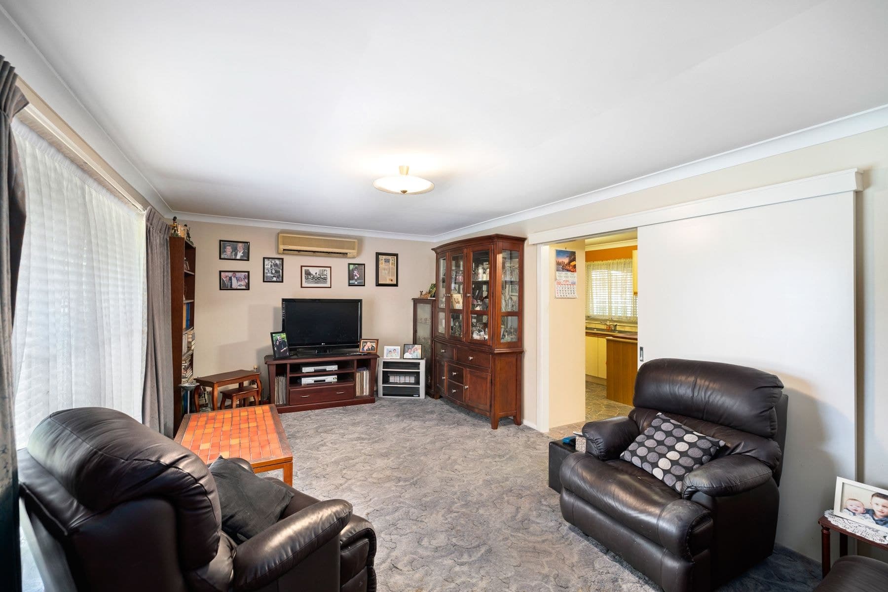 10 Armentieres Avenue, Milperra NSW 2214, Milperra - Thumbnail 3