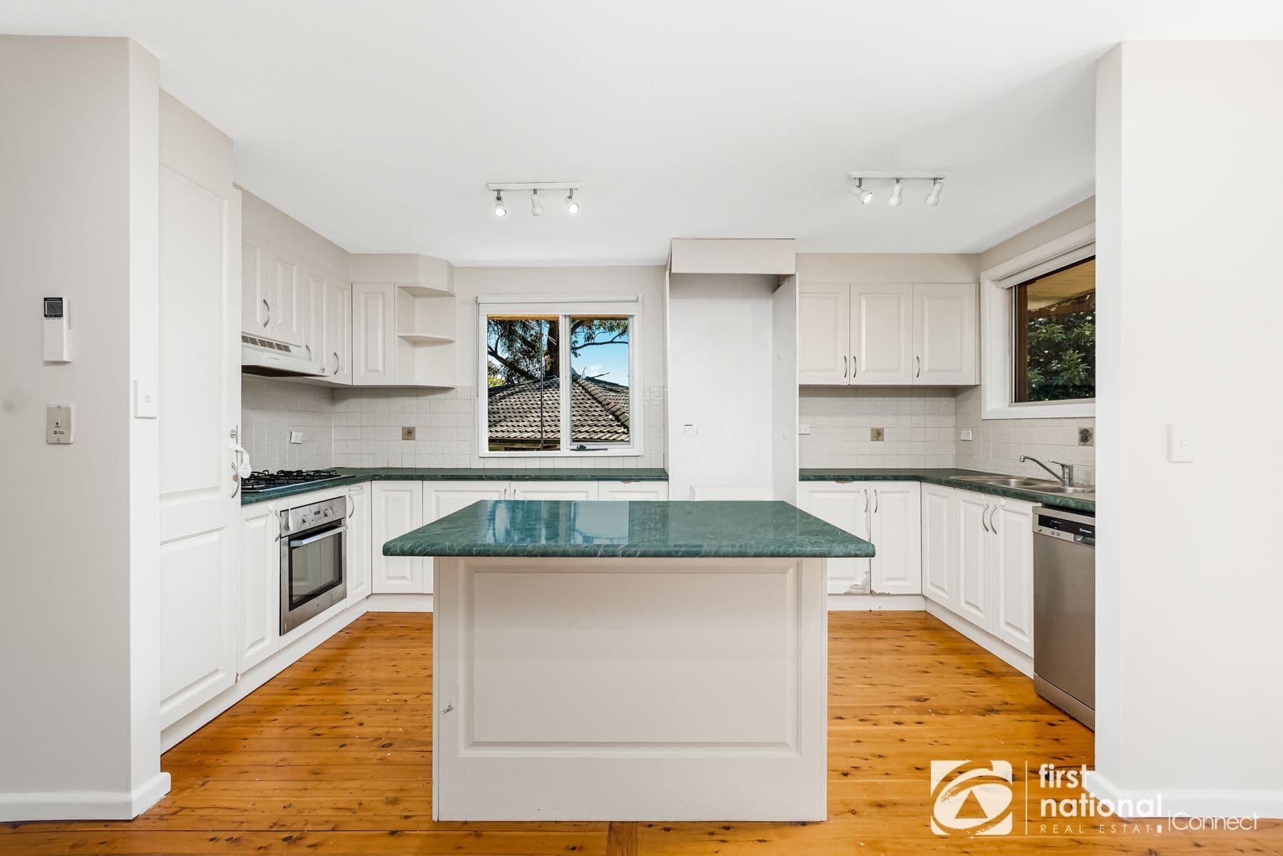 65 Enfield Avenue, North Richmond NSW 2754, North Richmond - Thumbnail 2