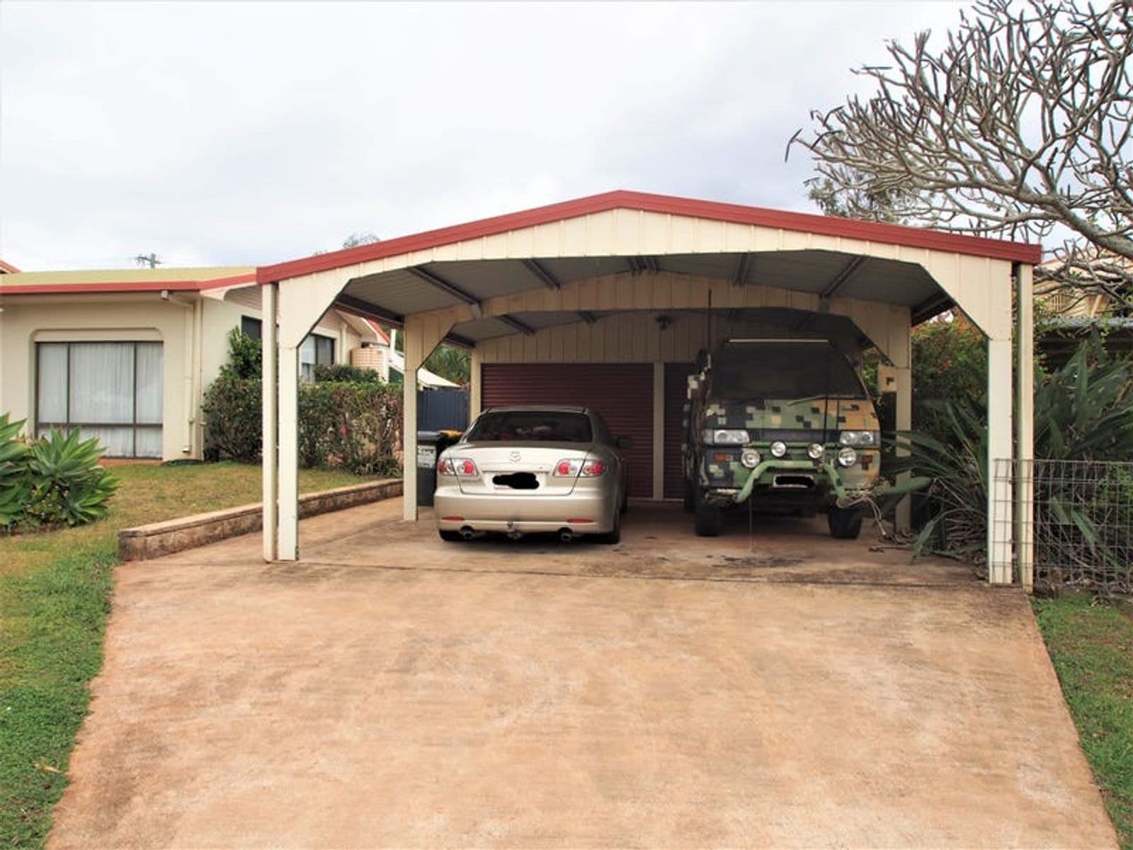3 THOMPSON ROAD, Childers QLD 4660, Childers - Thumbnail 2