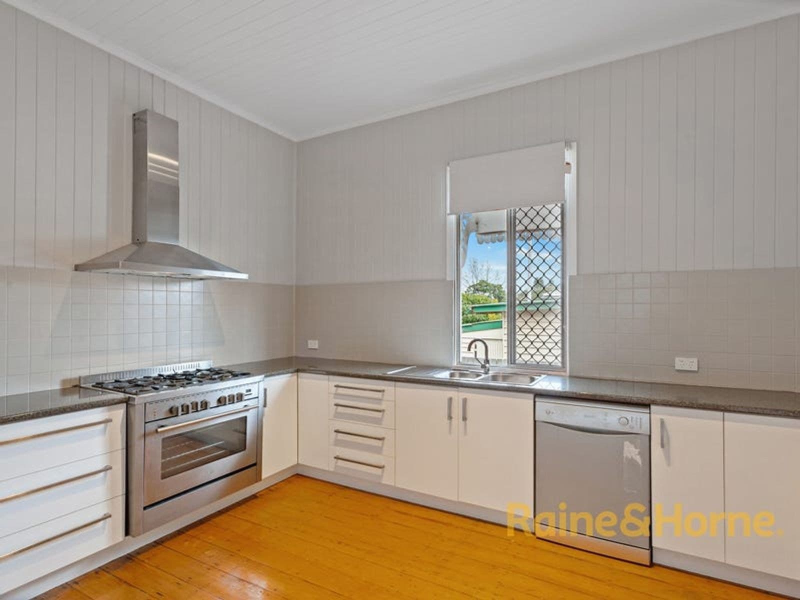 202 Long Street, South Toowoomba QLD 4350, South Toowoomba - Thumbnail 4
