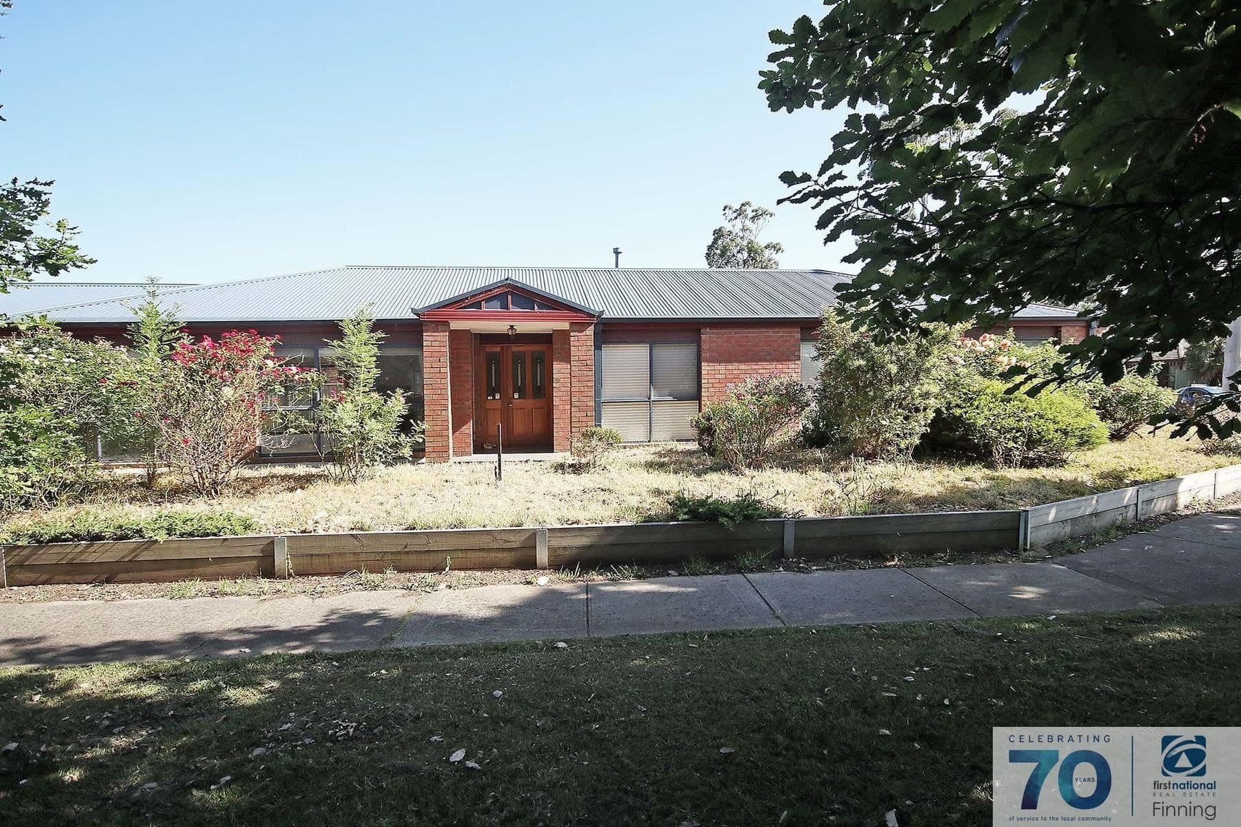14 Woodhenge Close, Cranbourne East VIC 3977, Cranbourne East - Image 1