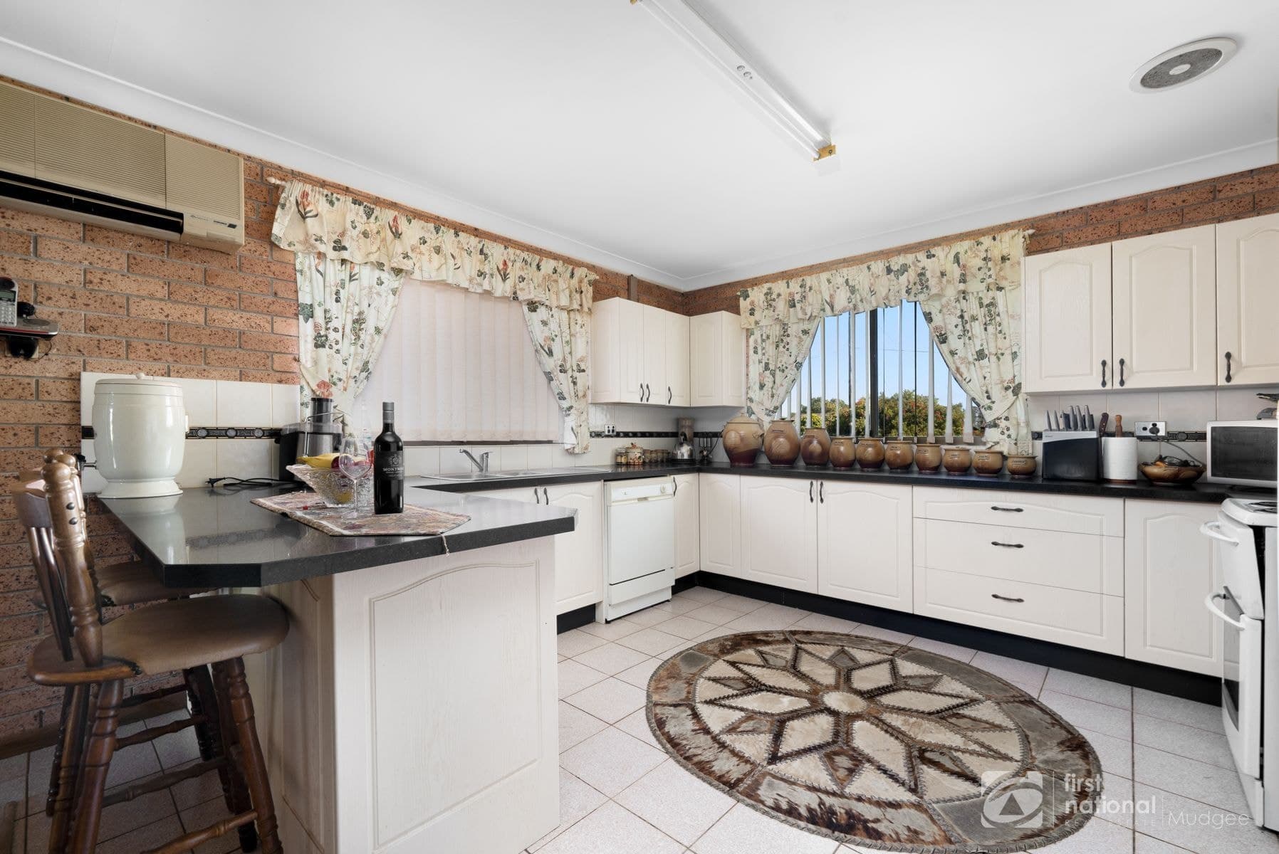 5 Scott Avenue, Gulgong NSW 2852, Gulgong - Thumbnail 2