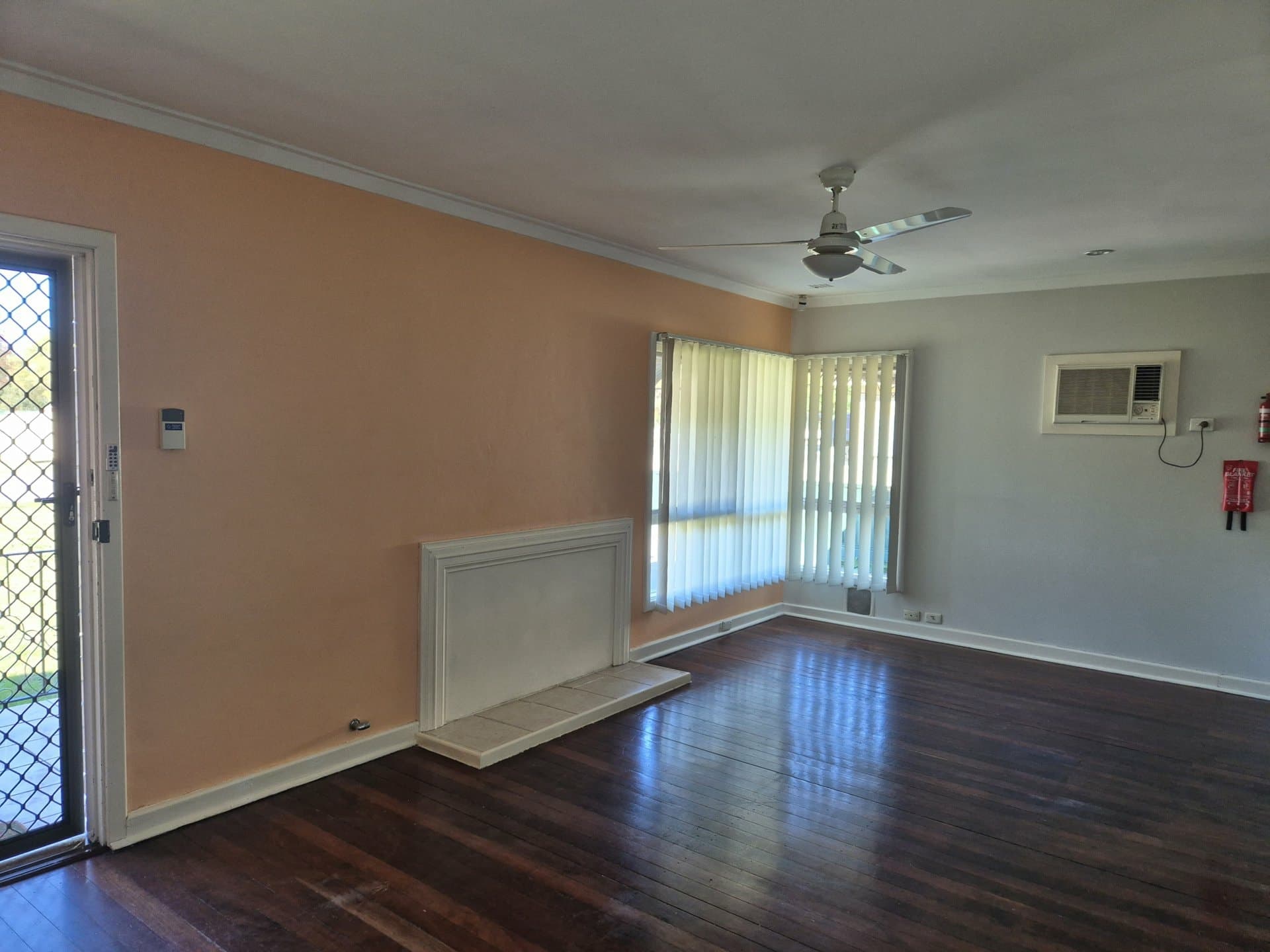 9 Ilma Street, Gosnells, Gosnells - Thumbnail 2