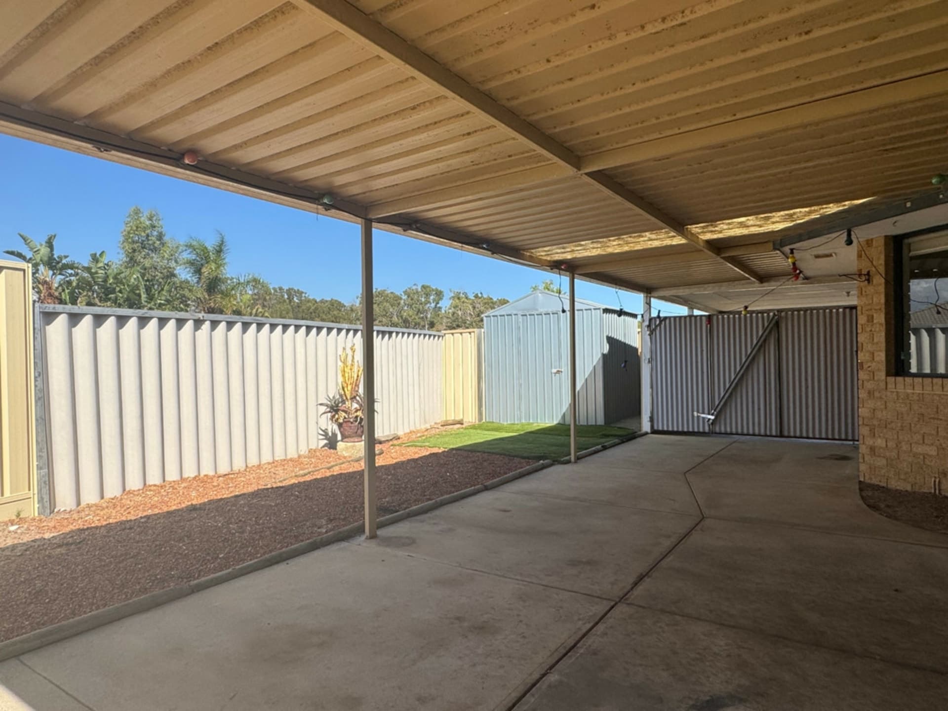 75 Templetonia Promenade, Halls Head, Halls Head - Image 1
