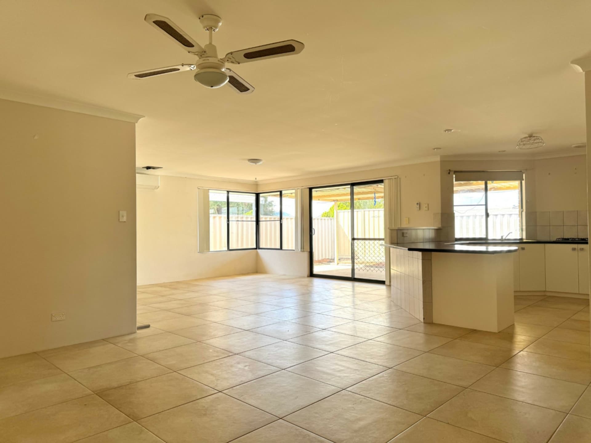 75 Templetonia Promenade, Halls Head, Halls Head - Thumbnail 5